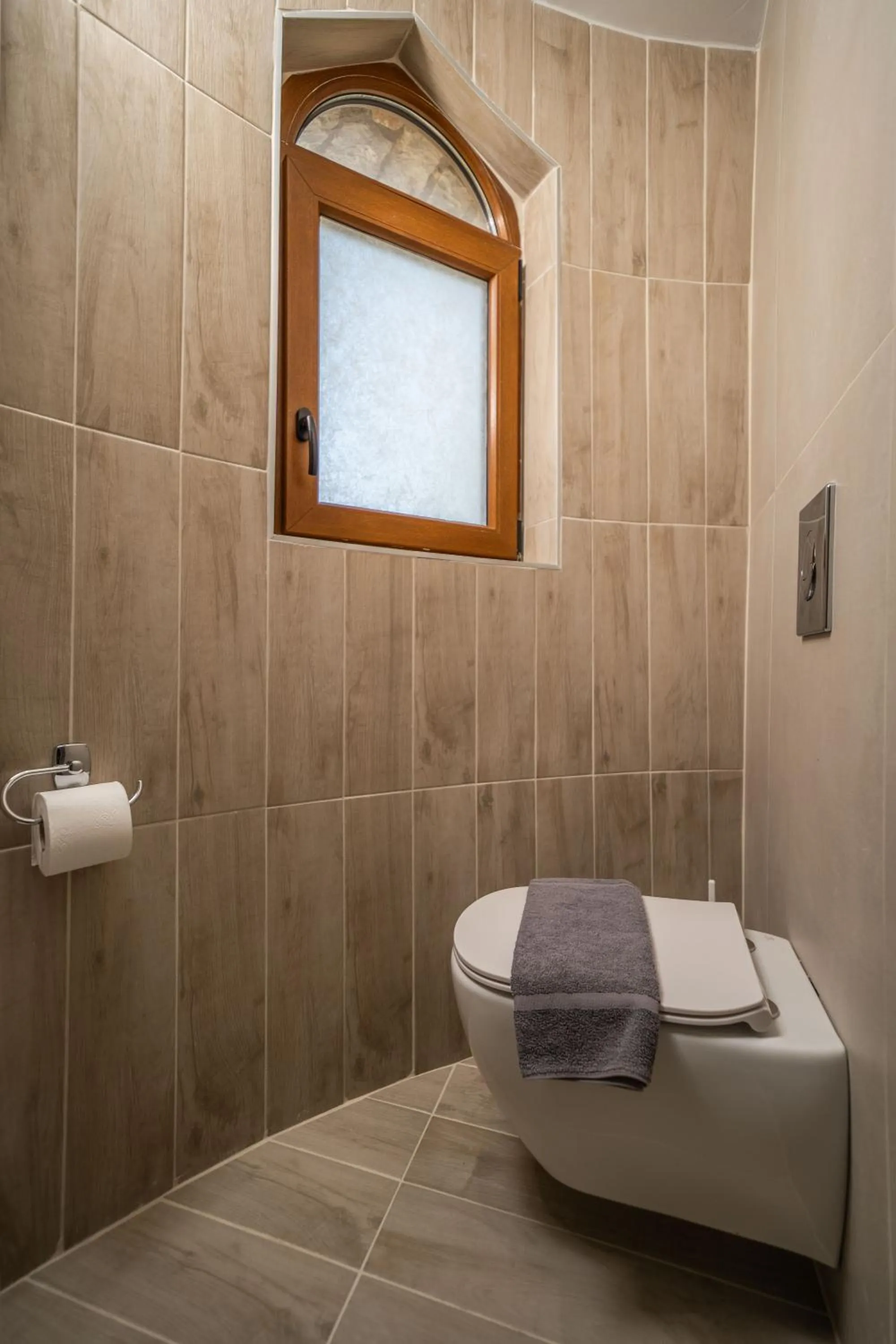 Toilet in Fata Morgana Studios & Apartments