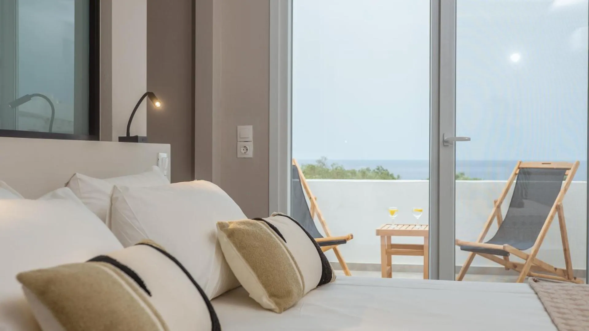 Fata Morgana Studios & Apartments