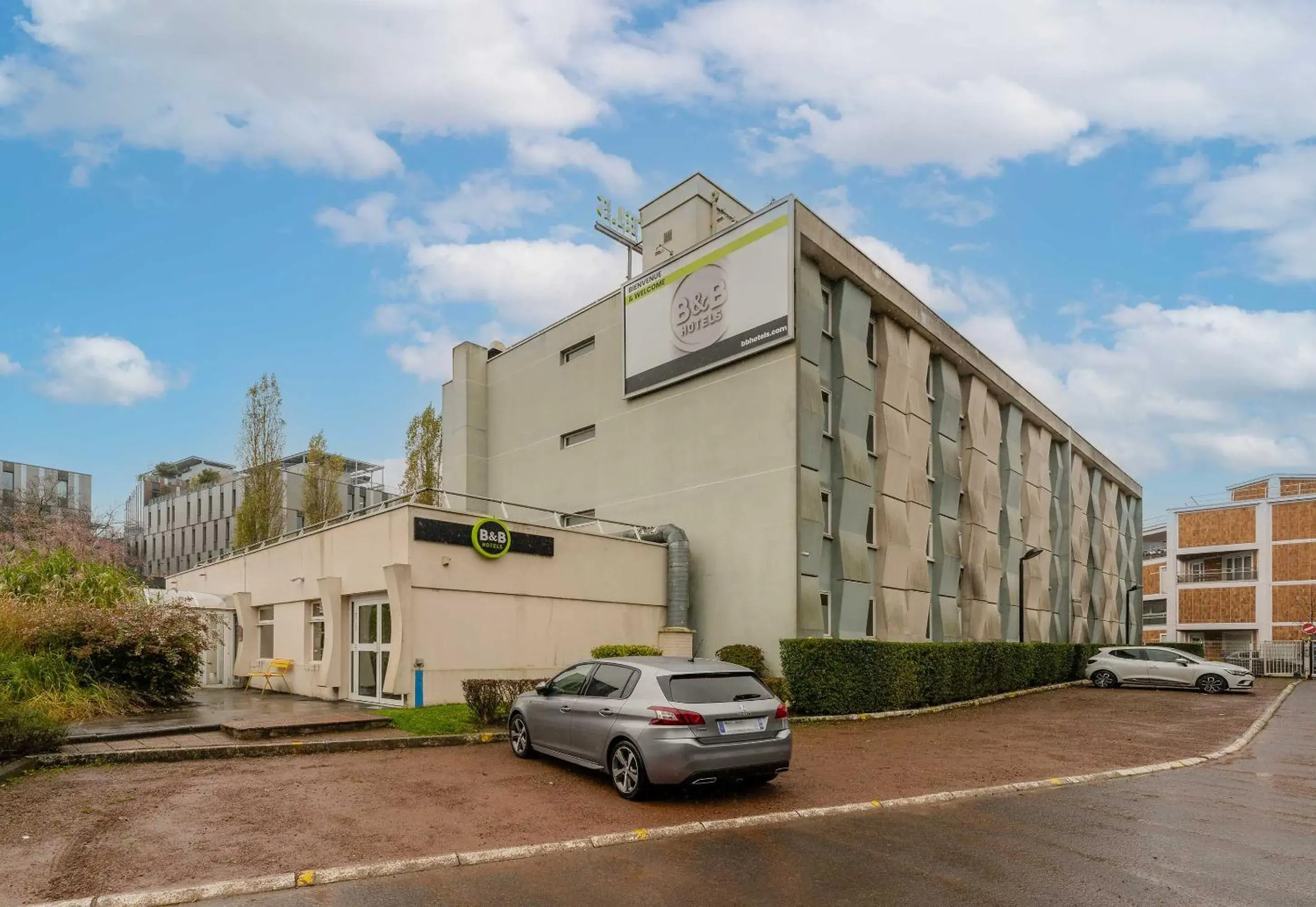 Property building in B&B HOTEL Lille Villeneuve d'Ascq Grand Stade Property building in B&B HOTEL Lille Villeneuve d'Ascq Grand Stade