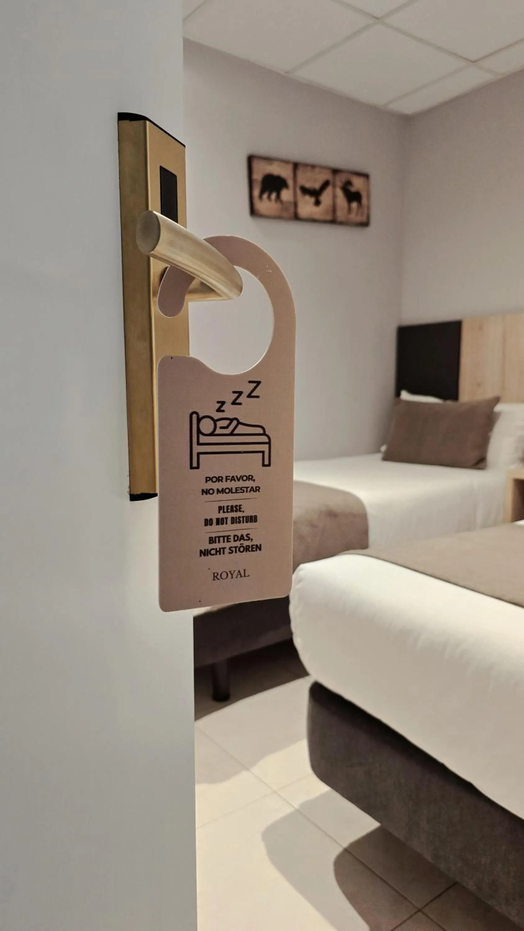 Property logo or sign, Bed in Q-Royal Skylounge