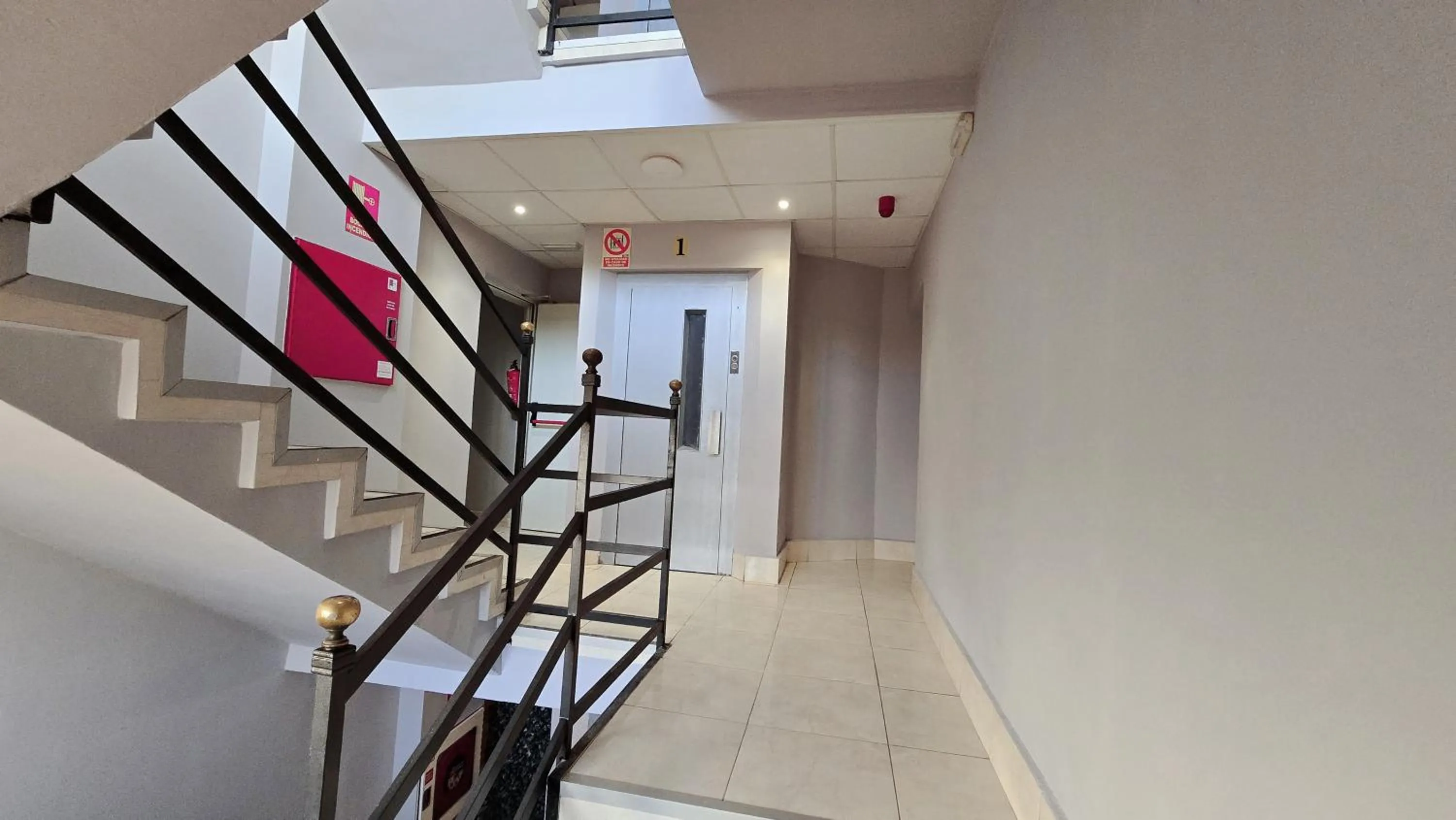 Property building in Q-Royal Skylounge