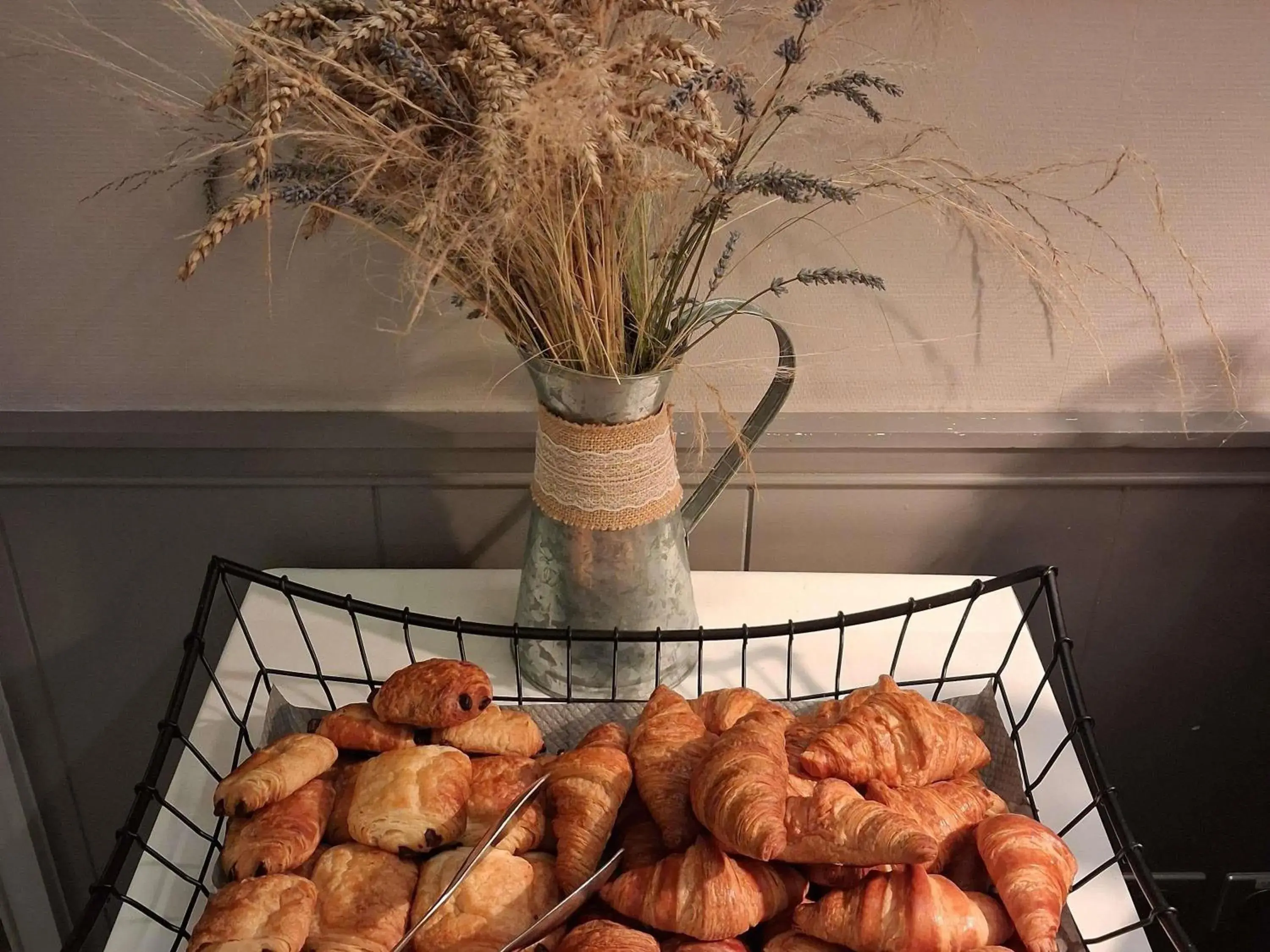 Breakfast in Mercure Honfleur Breakfast in Mercure Honfleur