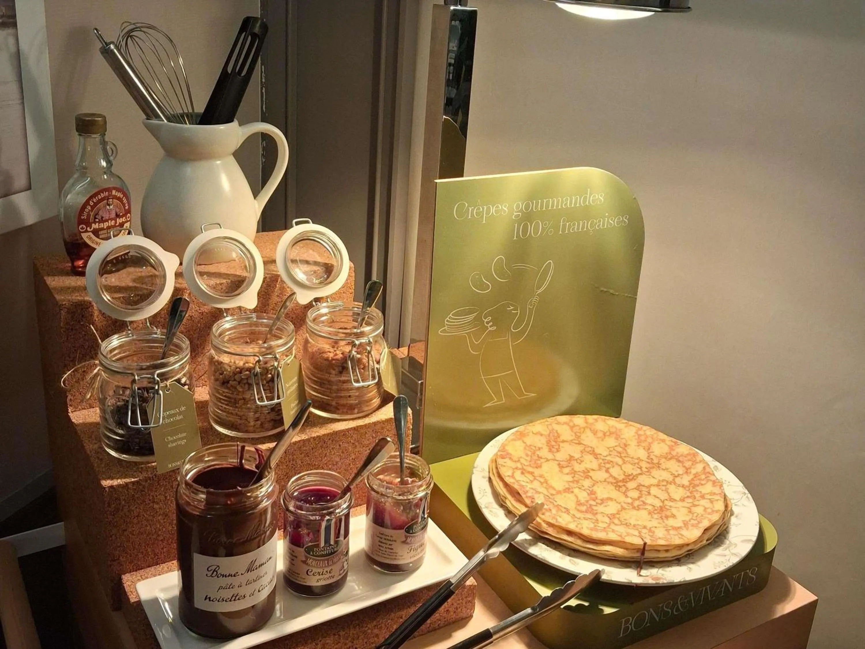 Breakfast in Mercure Honfleur