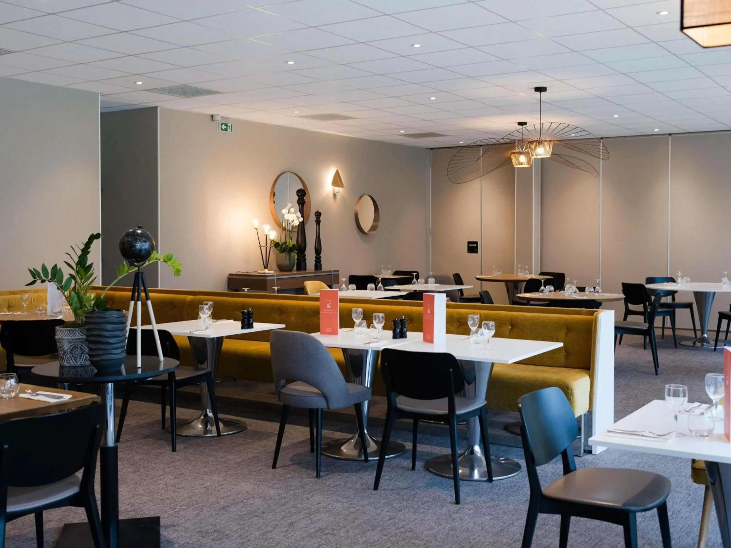 Restaurant/places to eat in Novotel Bayeux Restaurant/places to eat in Novotel Bayeux