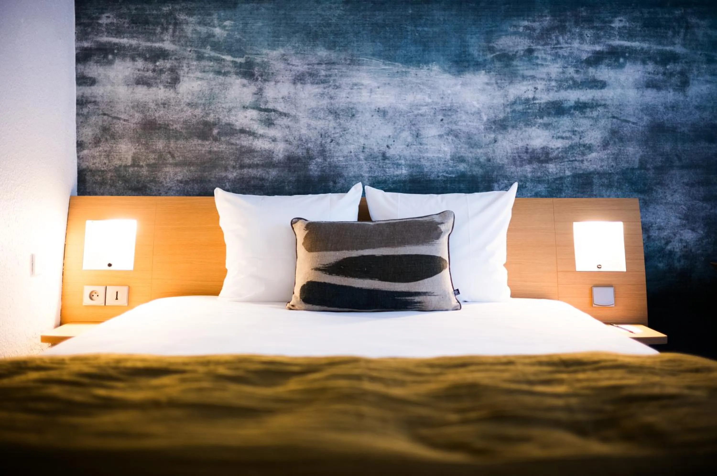 Bed in Novotel Bayeux