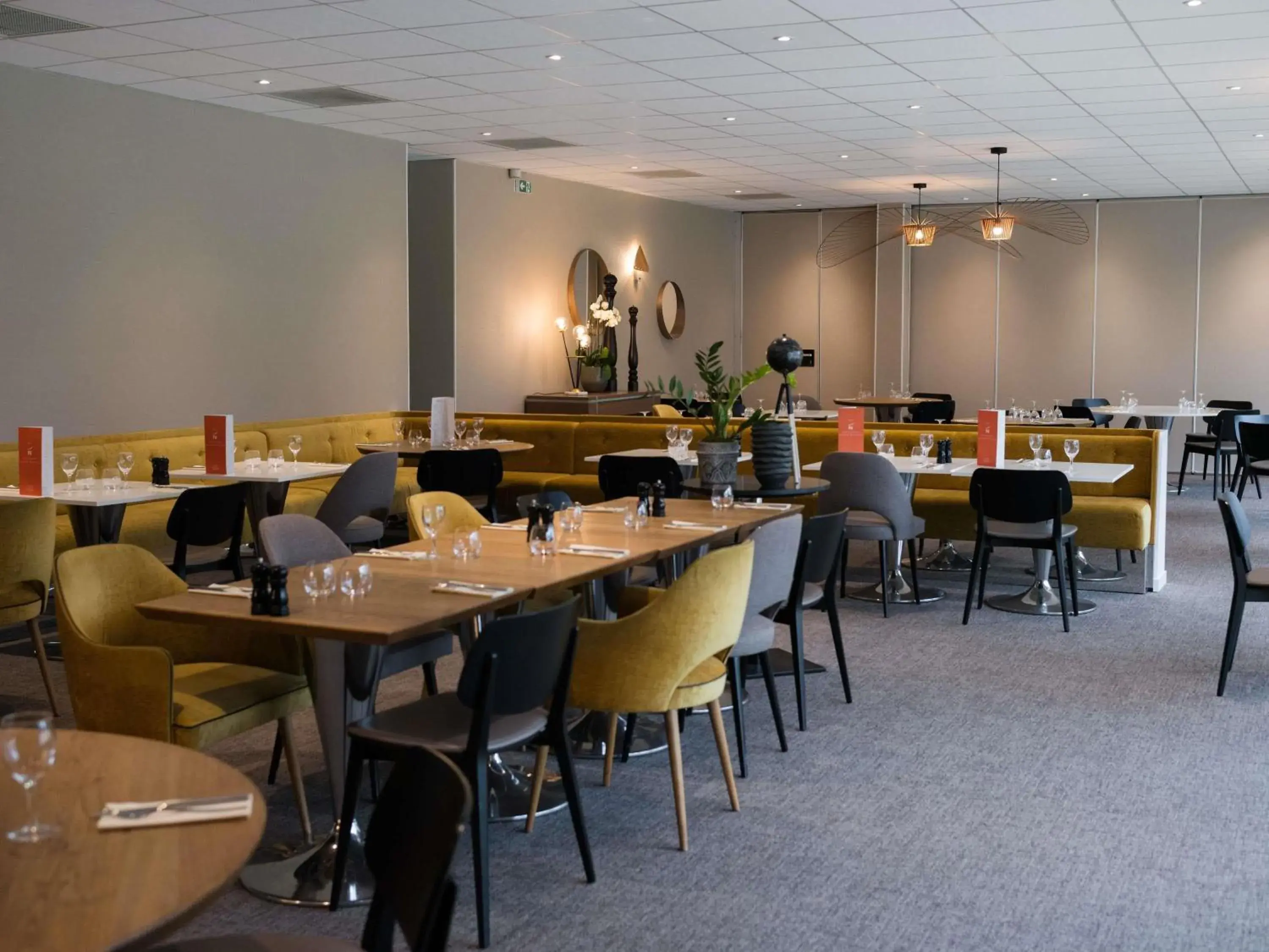 Restaurant/places to eat in Novotel Bayeux Restaurant/places to eat in Novotel Bayeux