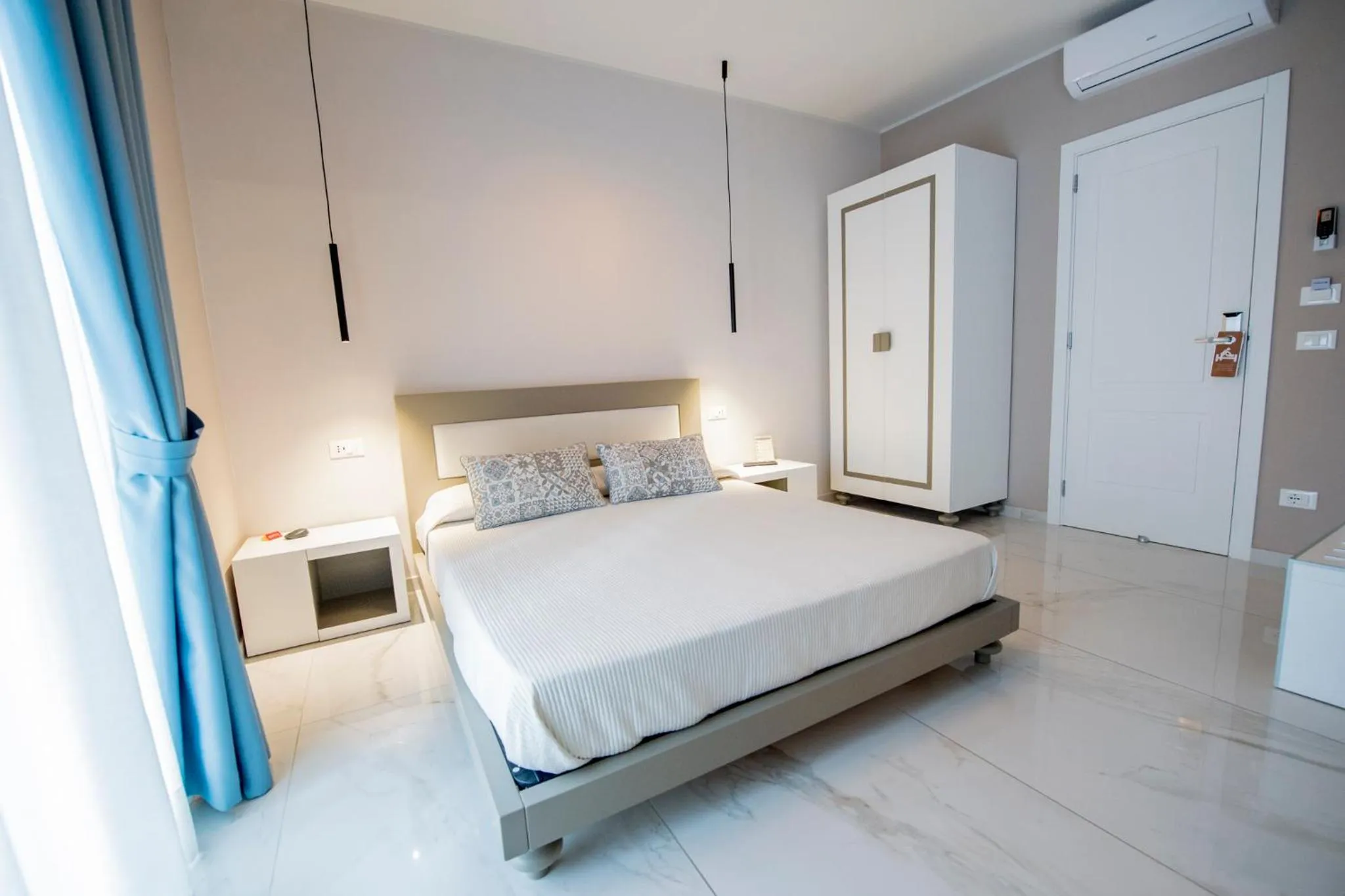 Photo of the whole room, Bed in Milazzo Aeolian Sea Port B&B