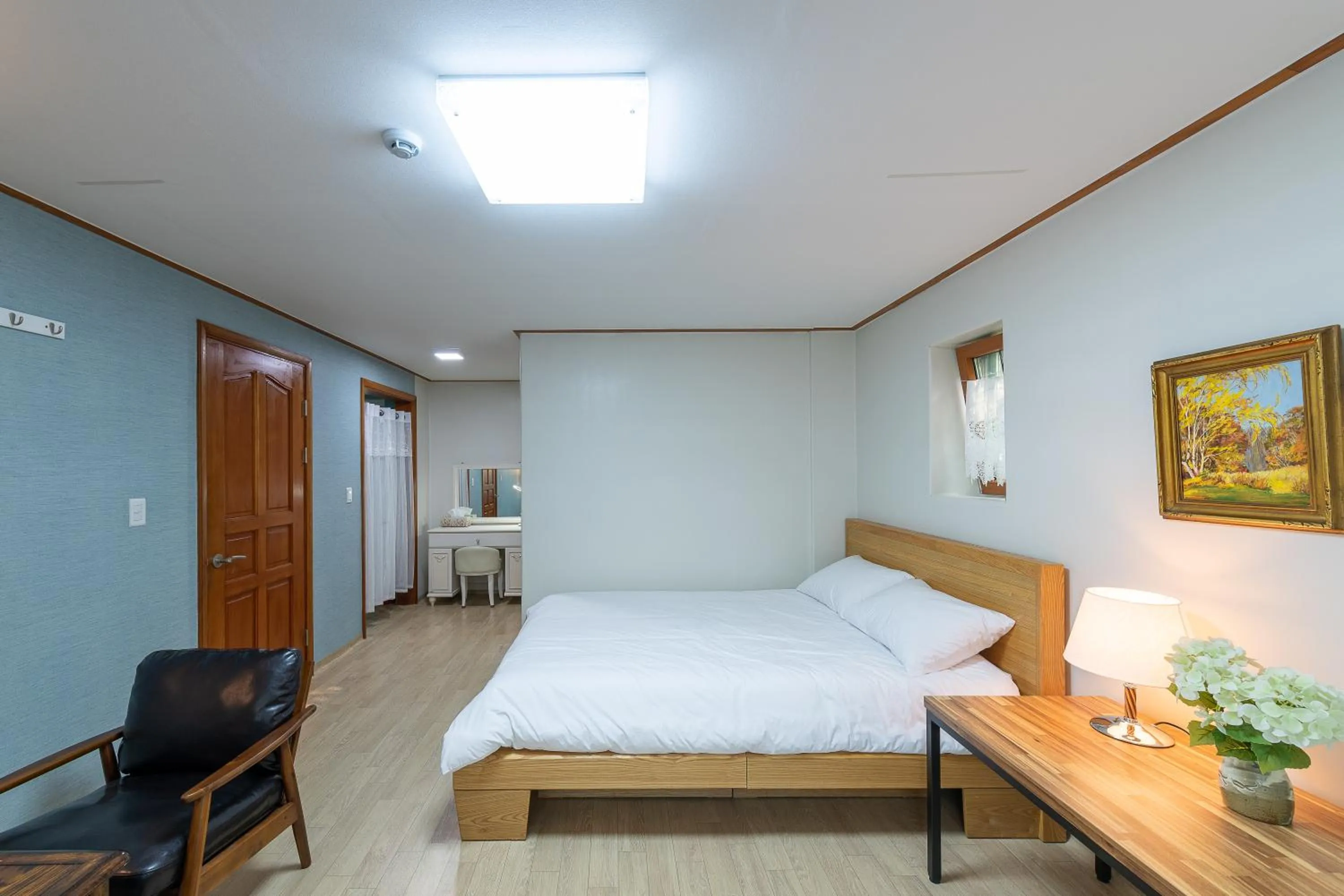 Bed in The Hyu Largo