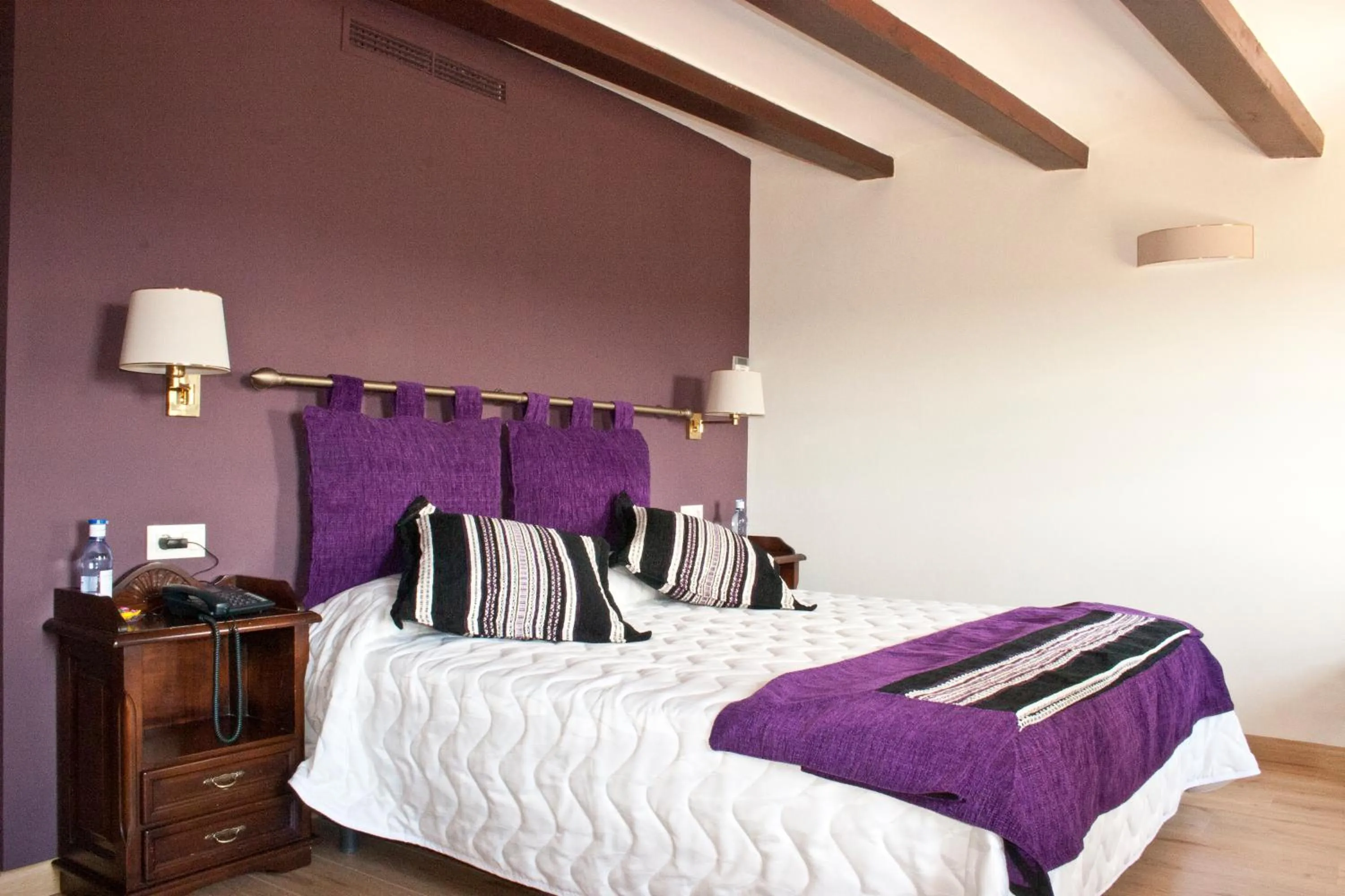 Bedroom, Bed in Hotel Cardenal Ram