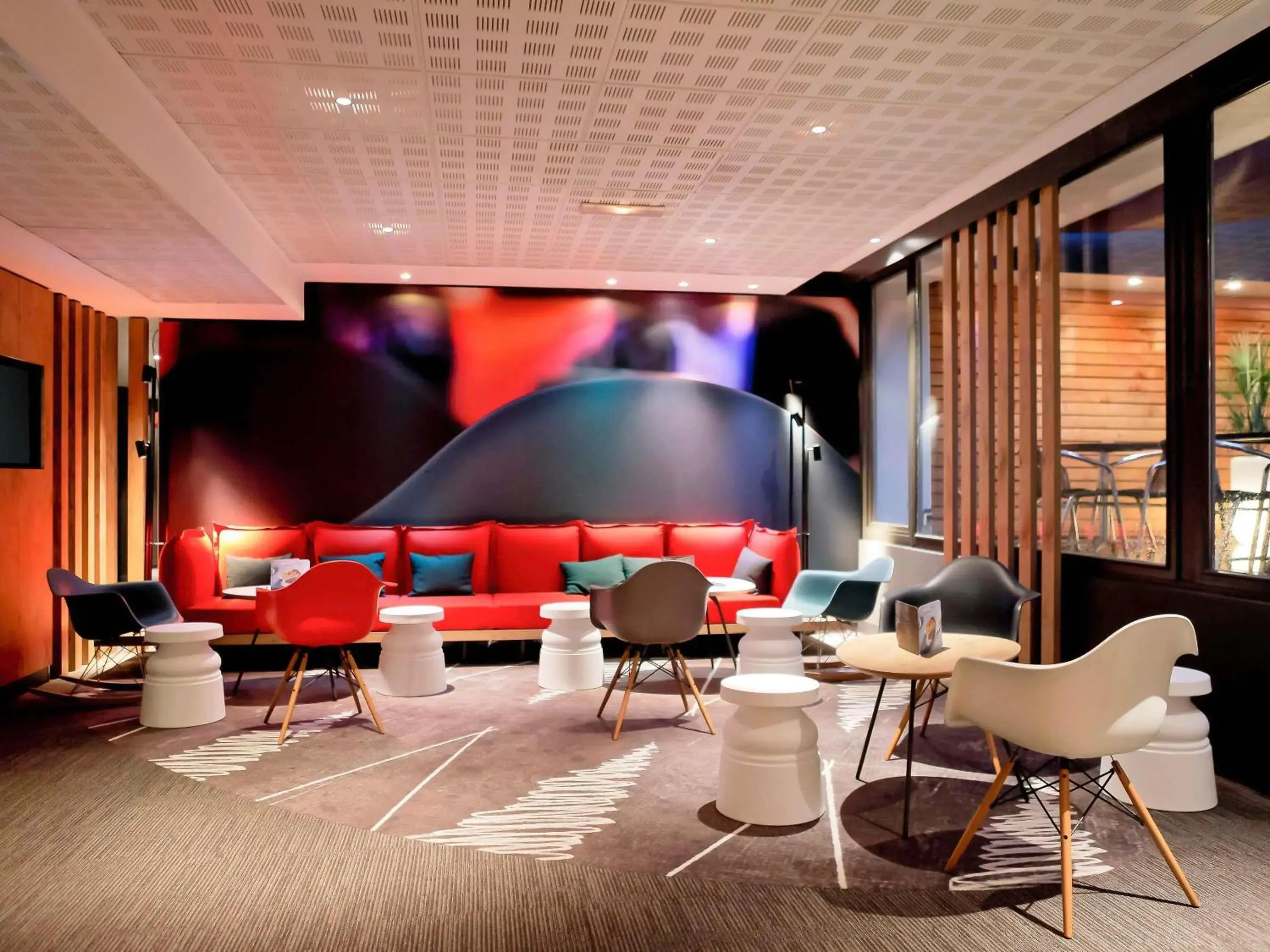 Lounge or bar in ibis Lyon Gare Part Dieu Lounge or bar in ibis Lyon Gare Part Dieu