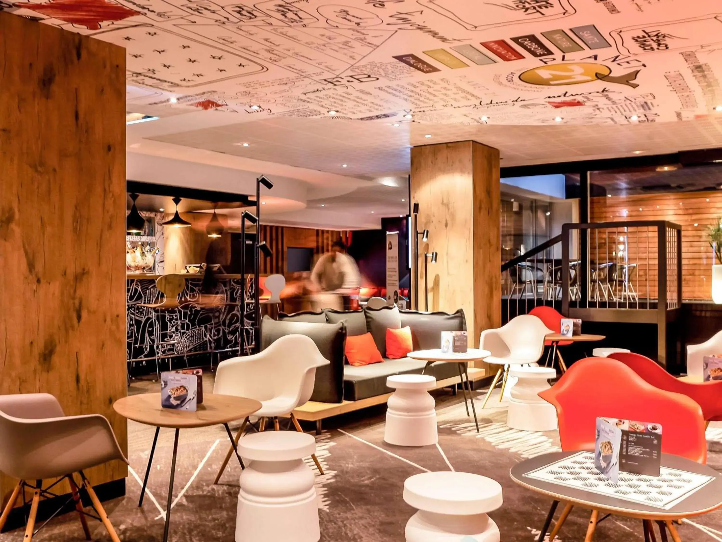 Lounge or bar in ibis Lyon Gare Part Dieu Lounge or bar in ibis Lyon Gare Part Dieu