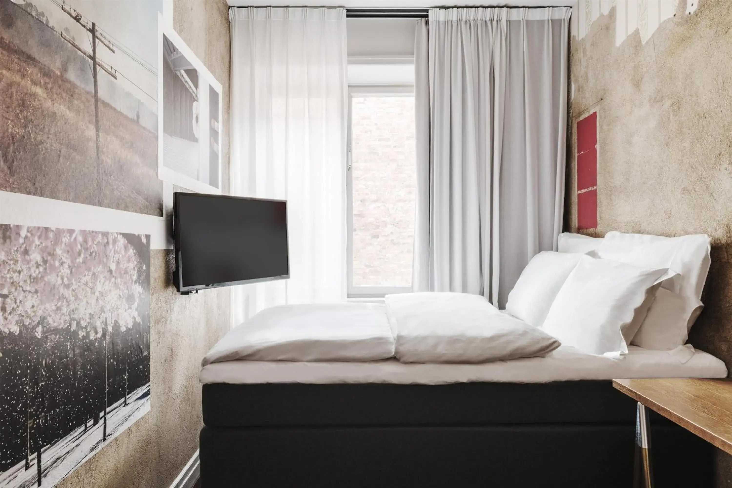 Bedroom, Bed in STORY HOTEL STOCKHOLM STUREPLAN, in JdV by Hyatt Bedroom, Bed in STORY HOTEL STOCKHOLM STUREPLAN, in JdV by Hyatt