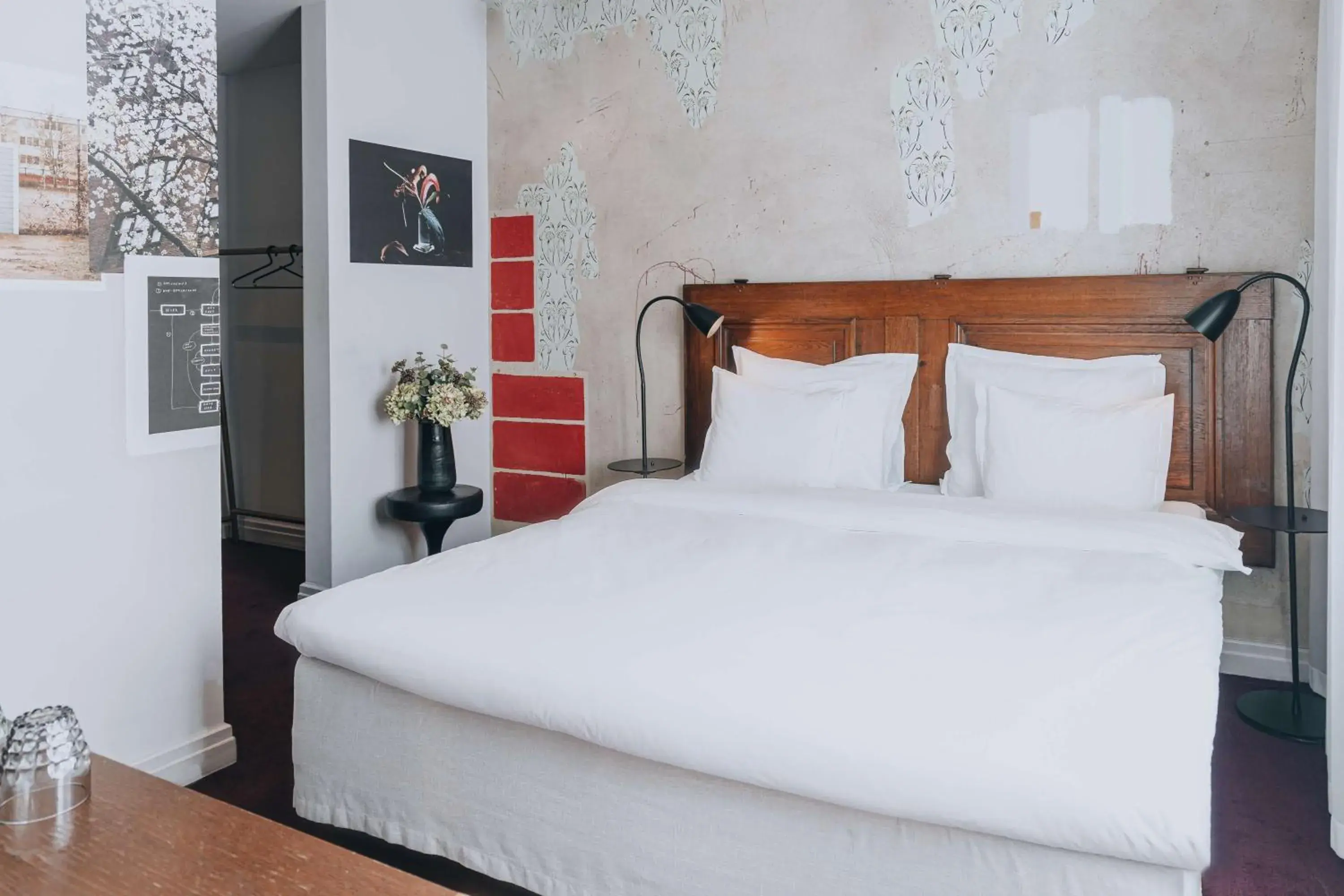 Queen Room in STORY HOTEL STOCKHOLM STUREPLAN, in JdV by Hyatt Queen Room in STORY HOTEL STOCKHOLM STUREPLAN, in JdV by Hyatt