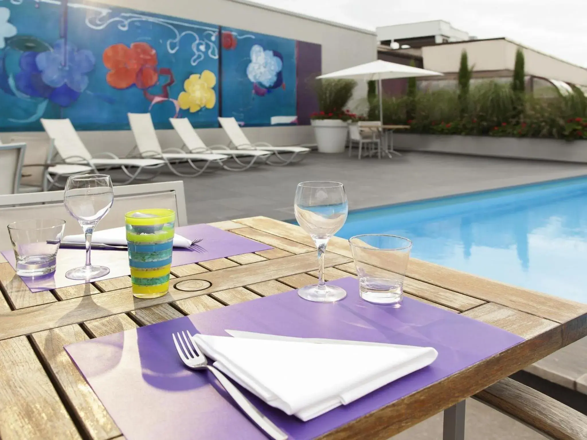 Pool view in Novotel Metz Centre Pool view in Novotel Metz Centre