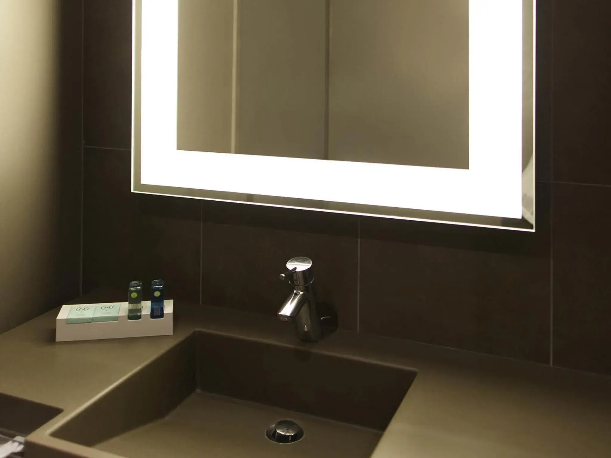 Bedroom in Novotel Metz Centre Bedroom in Novotel Metz Centre