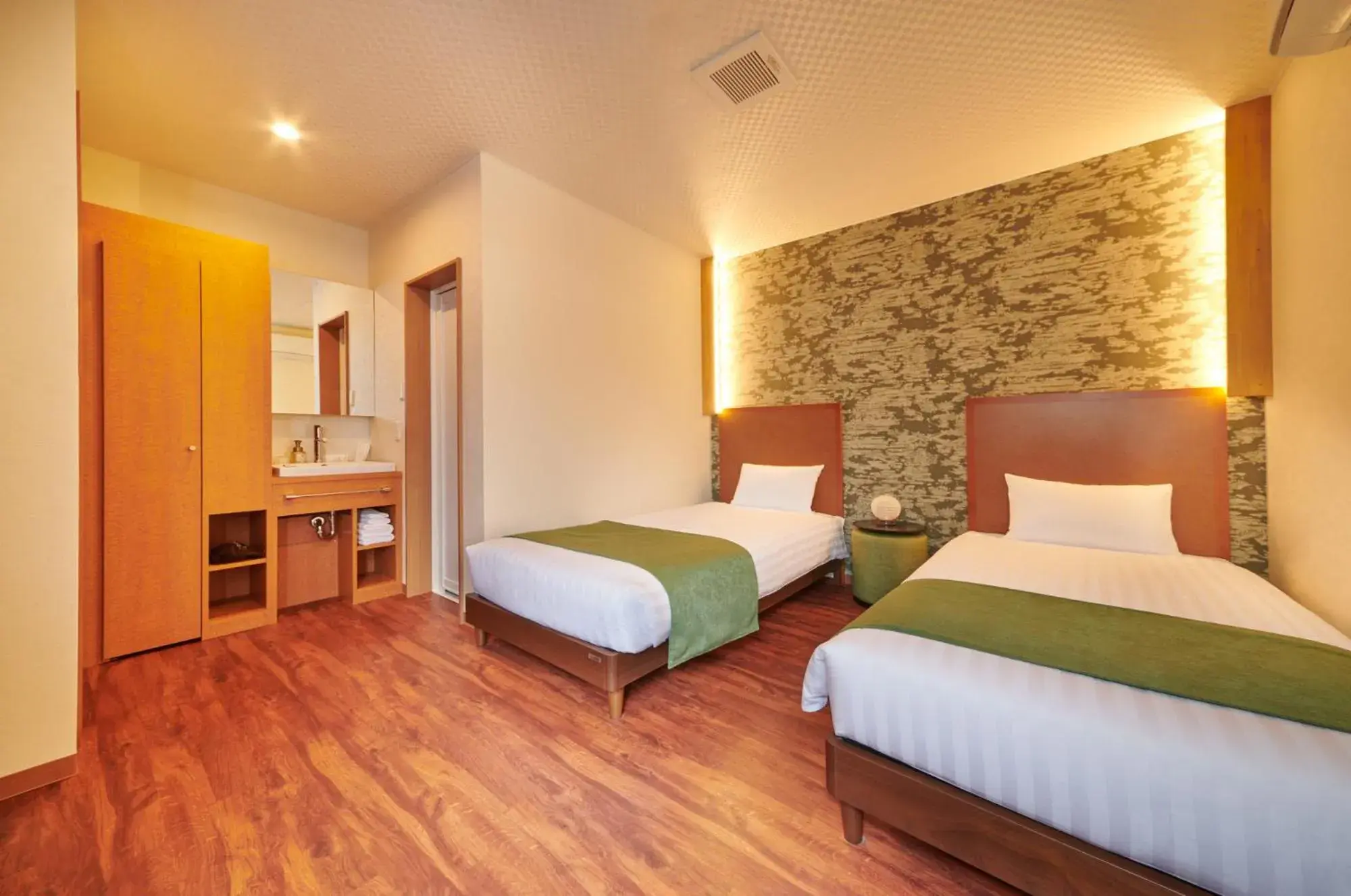 Twin Room in Ichinomatsu Japanese Modern Hotel Twin Room in Ichinomatsu Japanese Modern Hotel