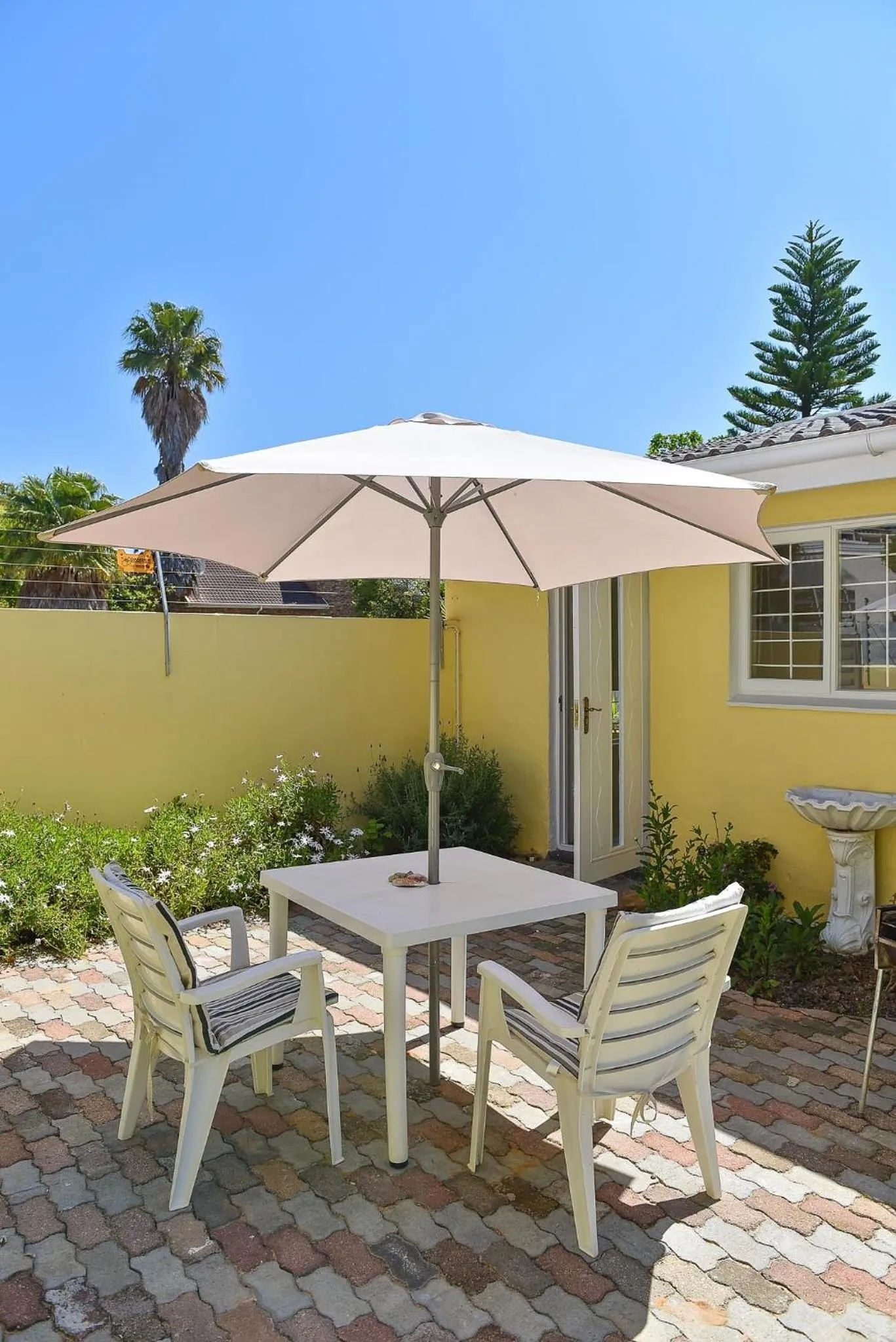 Patio in Mandalay Guest House Plettenberg Bay