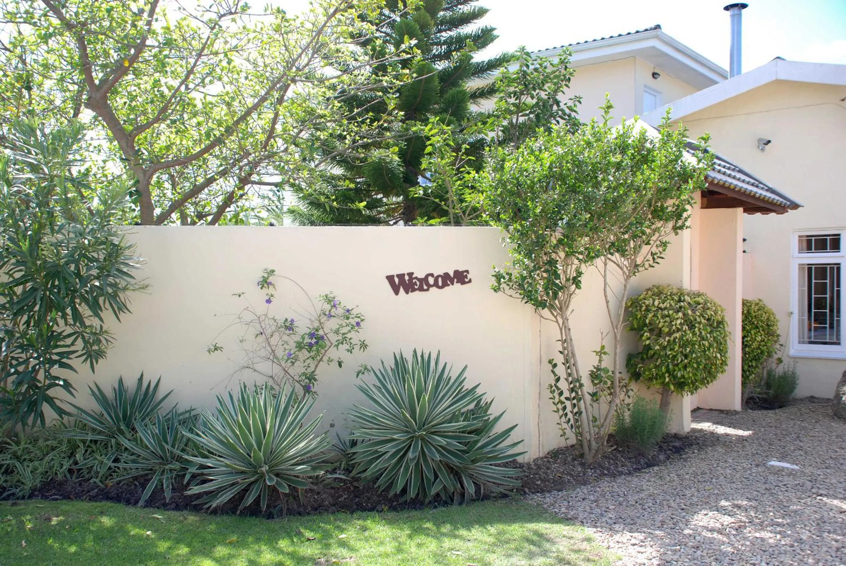Facade/entrance in Mandalay Guest House Plettenberg Bay