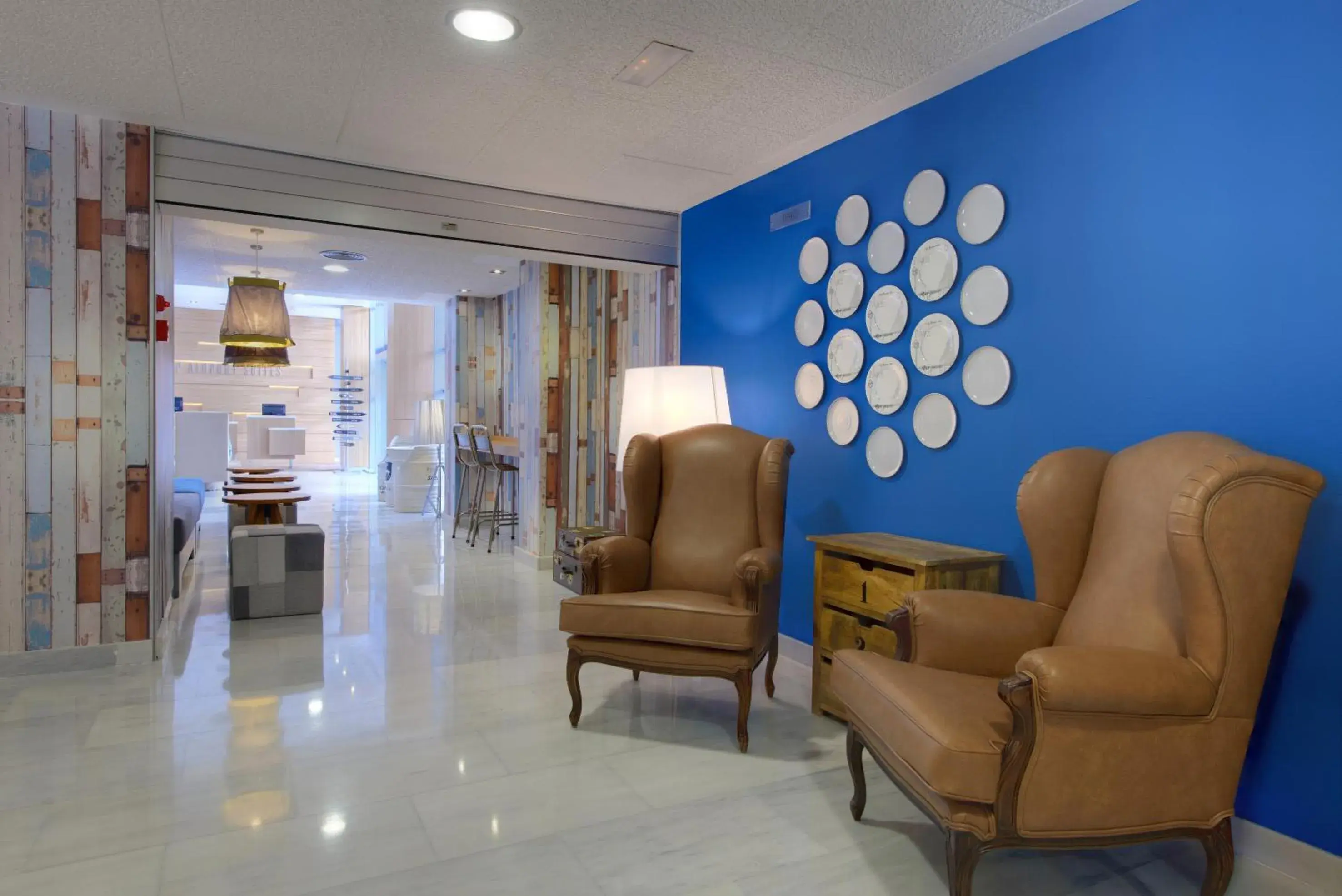 Lobby or reception in Madrid Airport Suites, Affiliated by Meliá Lobby or reception in Madrid Airport Suites, Affiliated by Meliá