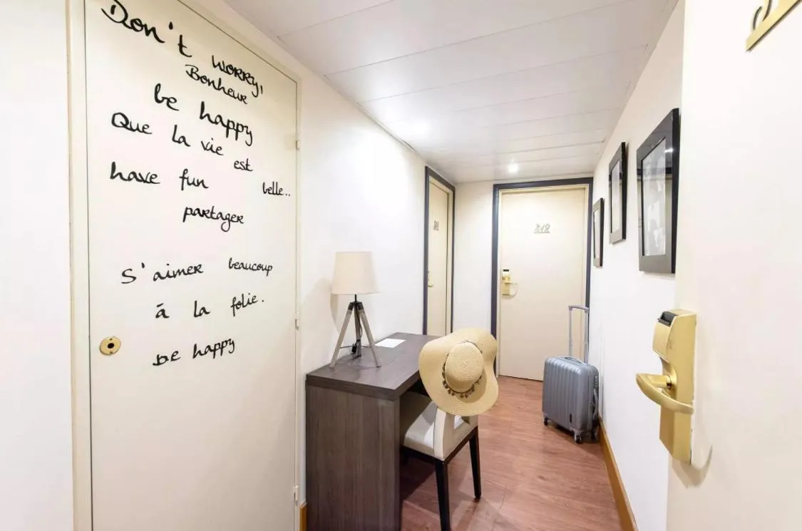 Living room in Best Western PLUS Elixir Grasse