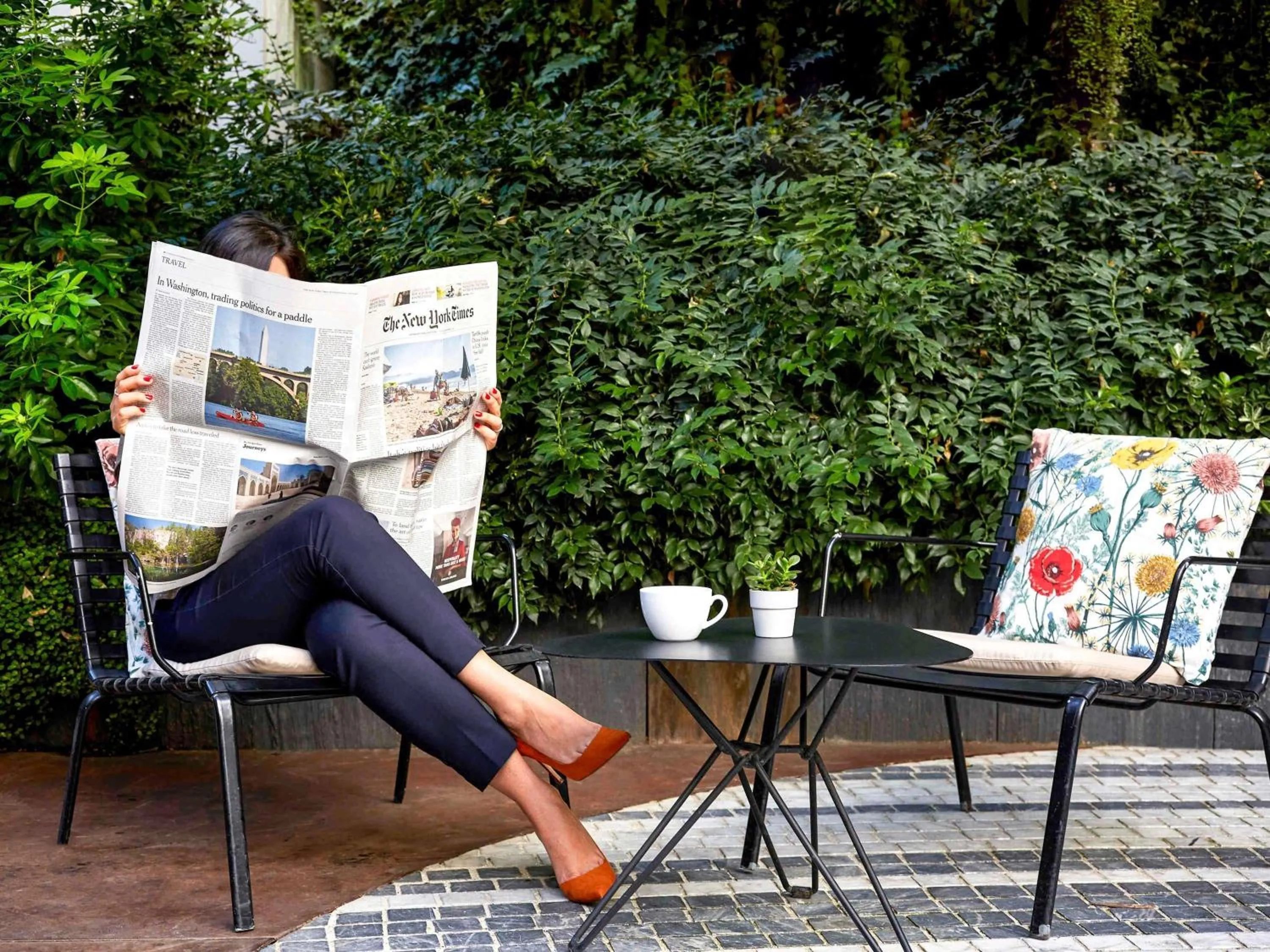 Restaurant/places to eat in Novotel Paris Les Halles