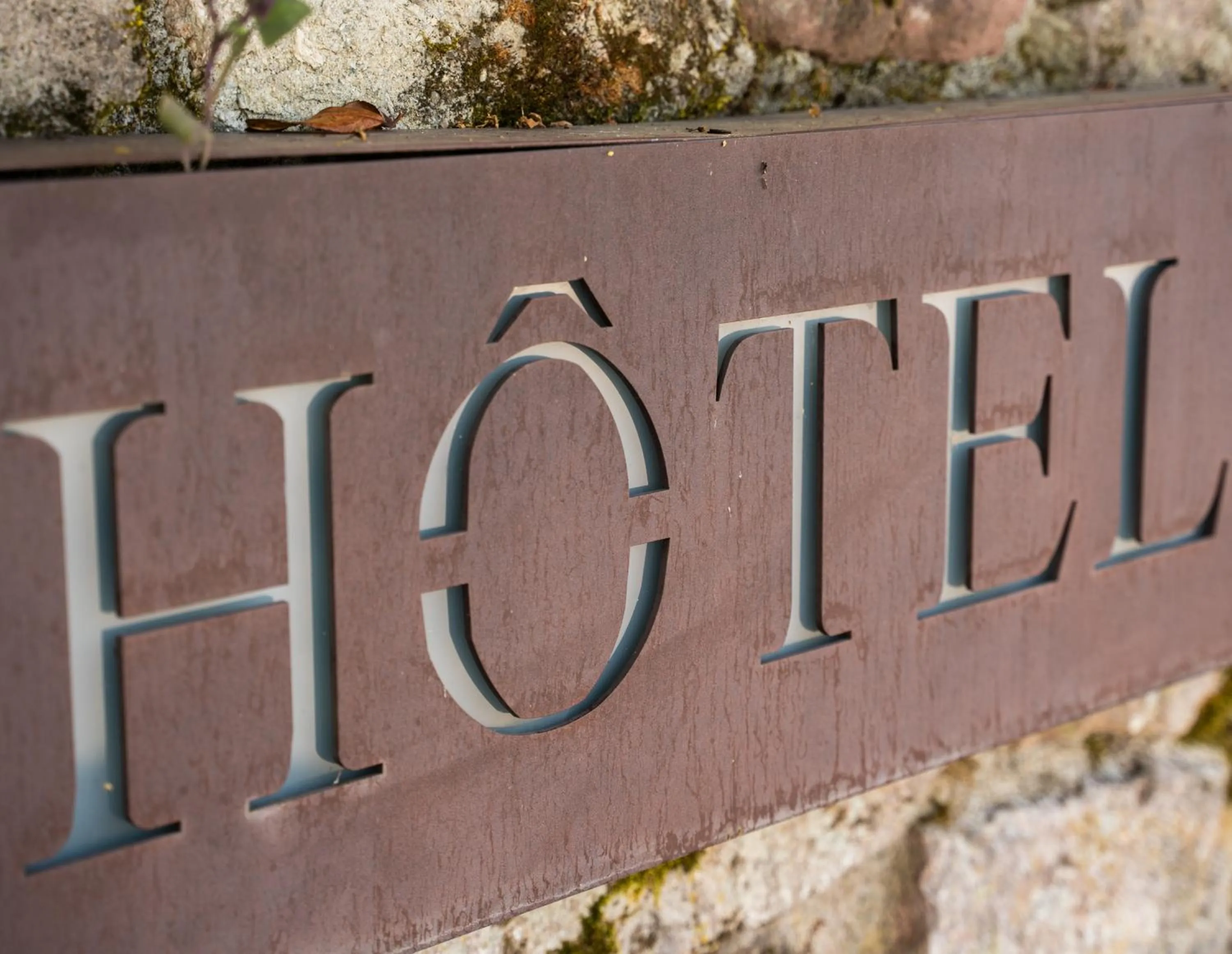 Facade/entrance in La Ferme de Bourran