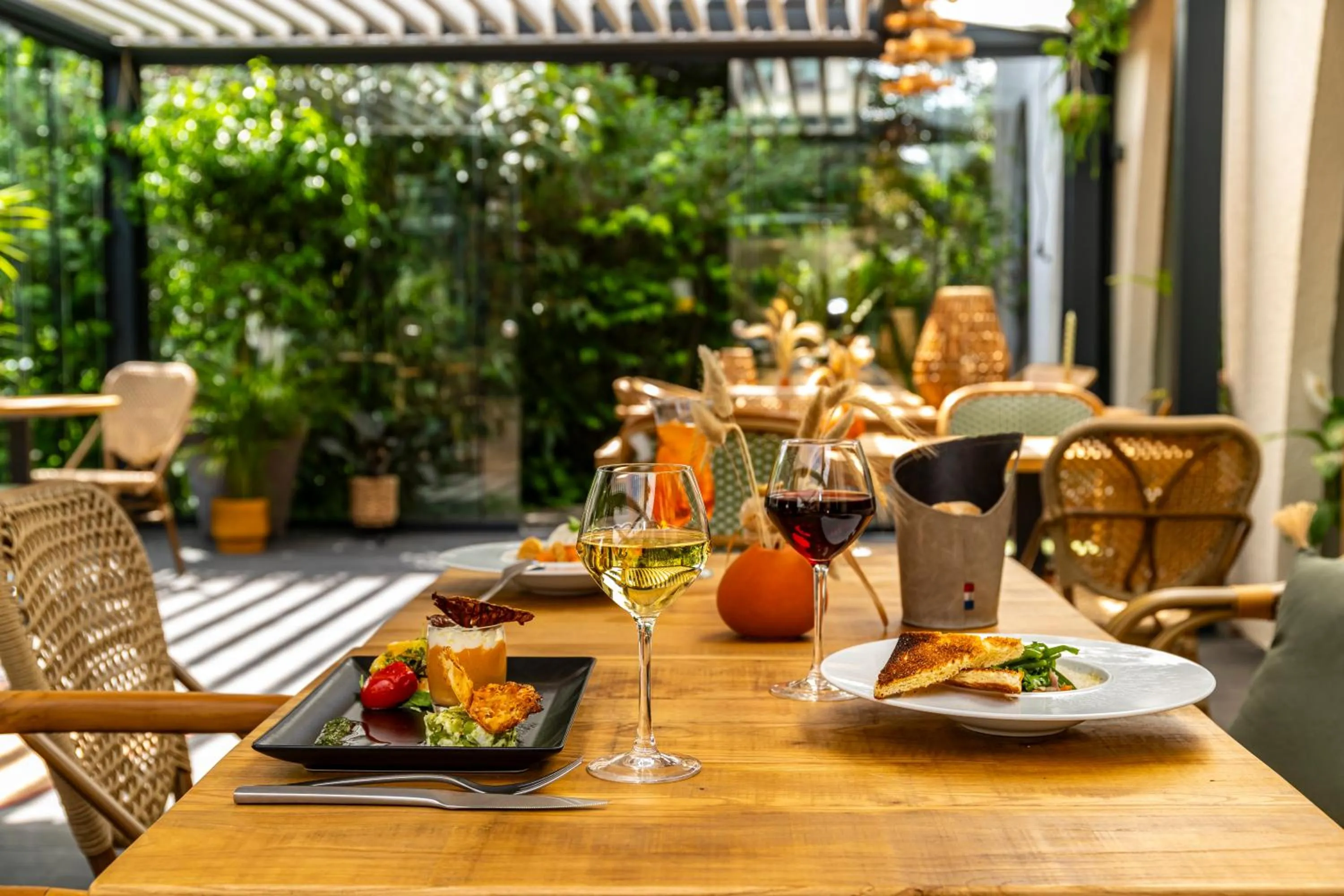 Property building in Mercure Beaune Centre