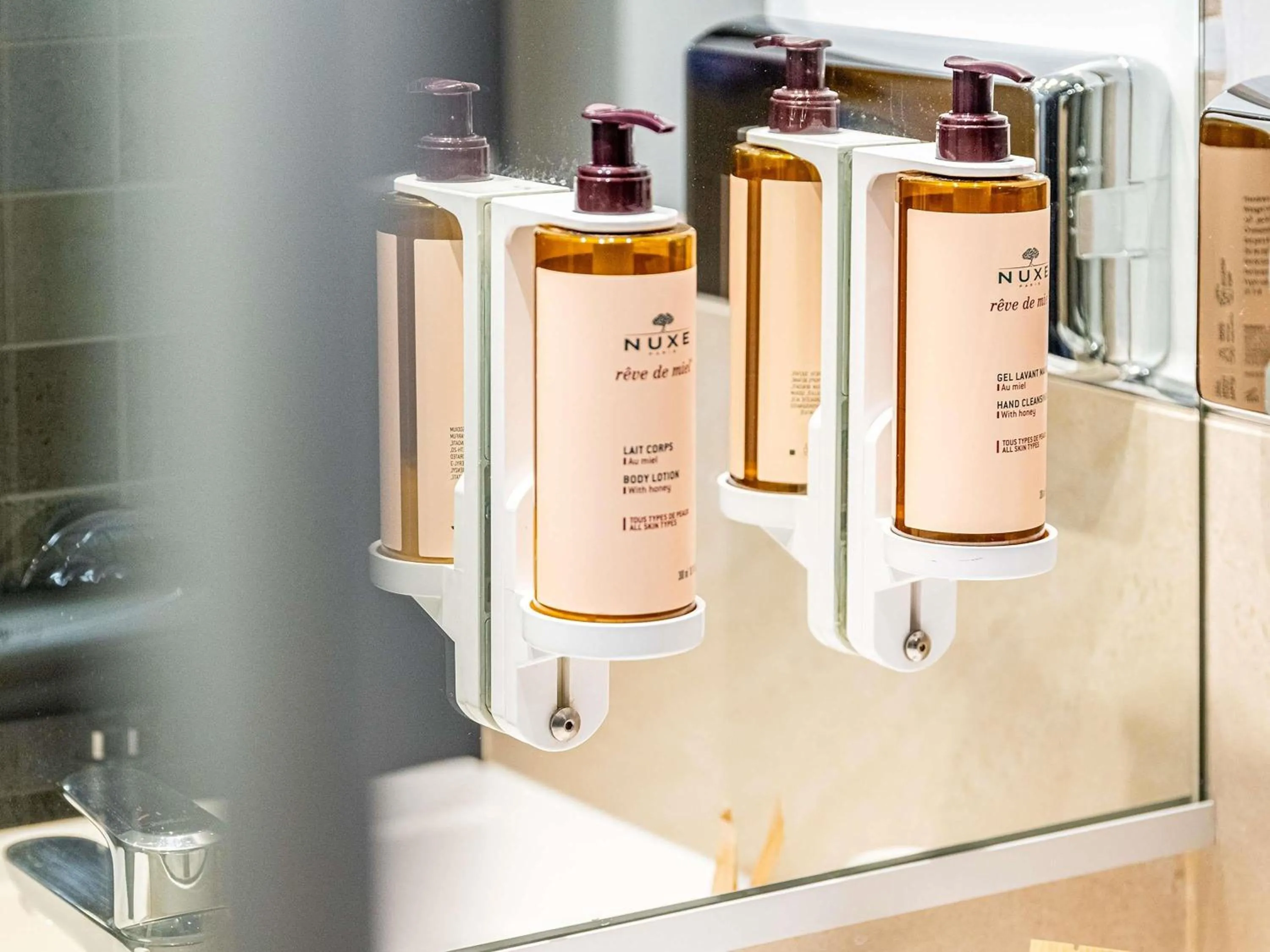 Bedroom in Mercure Beaune Centre