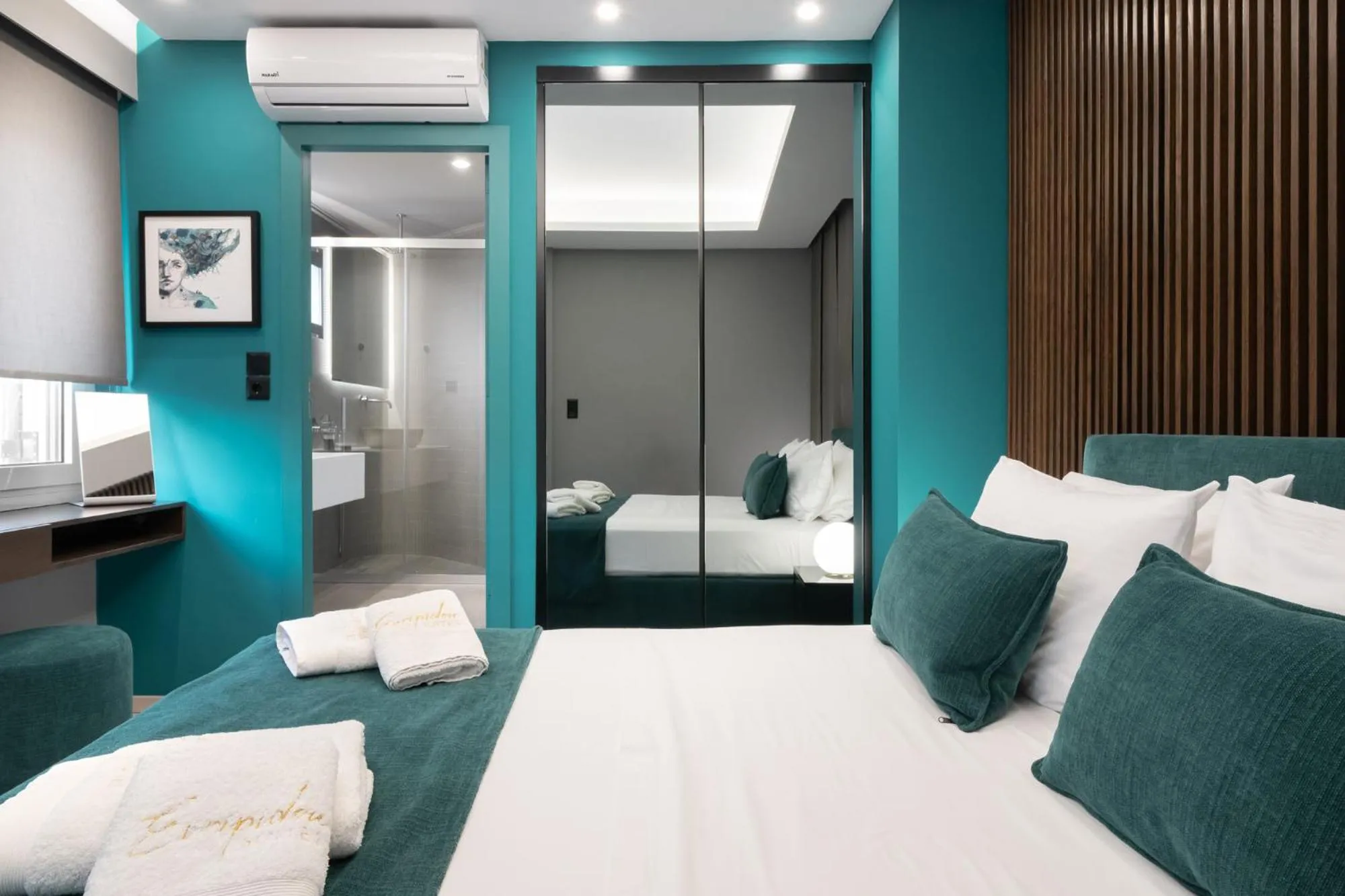 Bedroom, Bed in Evripidou Suites