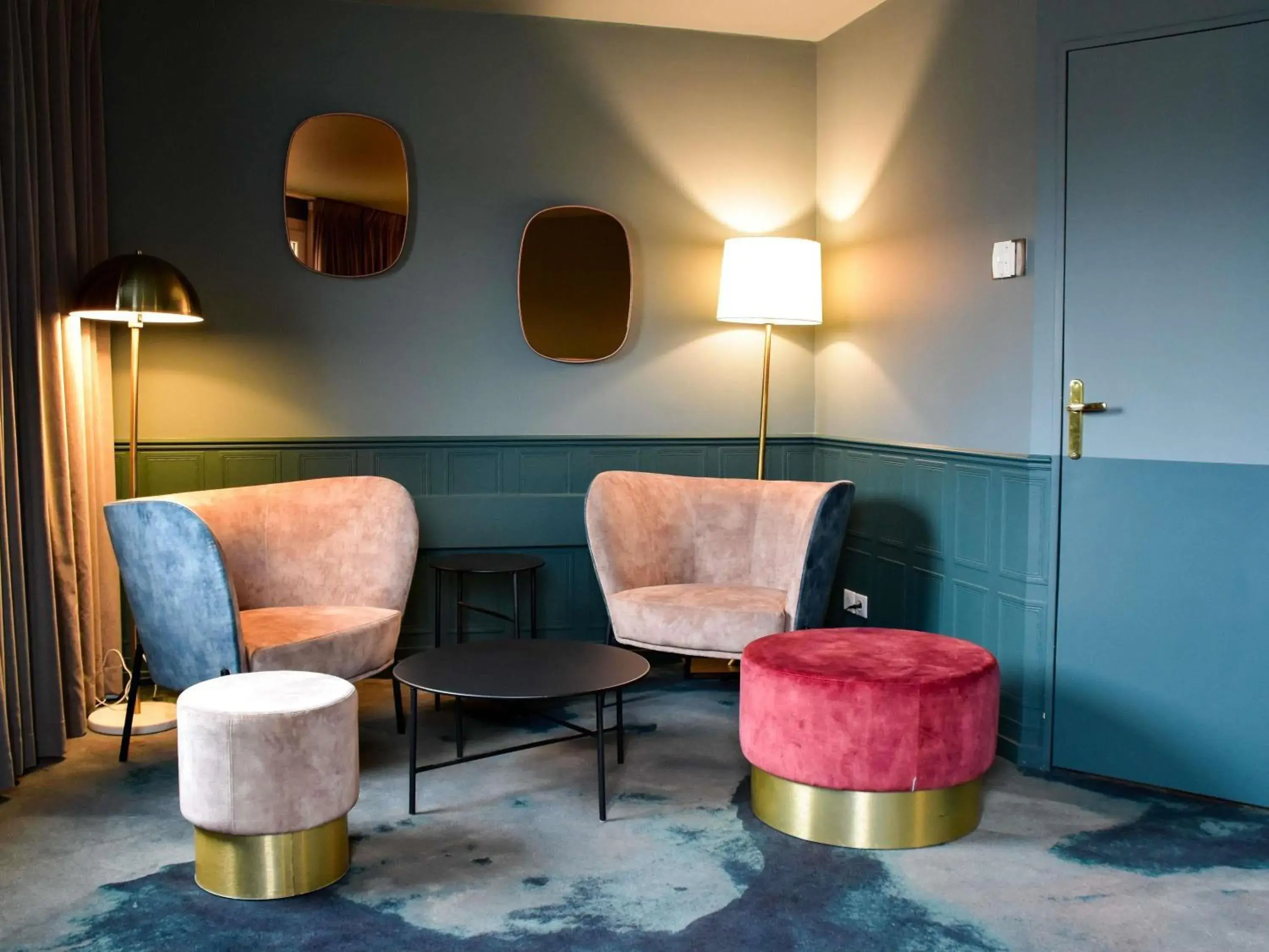 Bedroom in Hôtel Mercure Lyon Centre Charpennes Parc de la Tête d'Or Bedroom in Hôtel Mercure Lyon Centre Charpennes Parc de la Tête d'Or