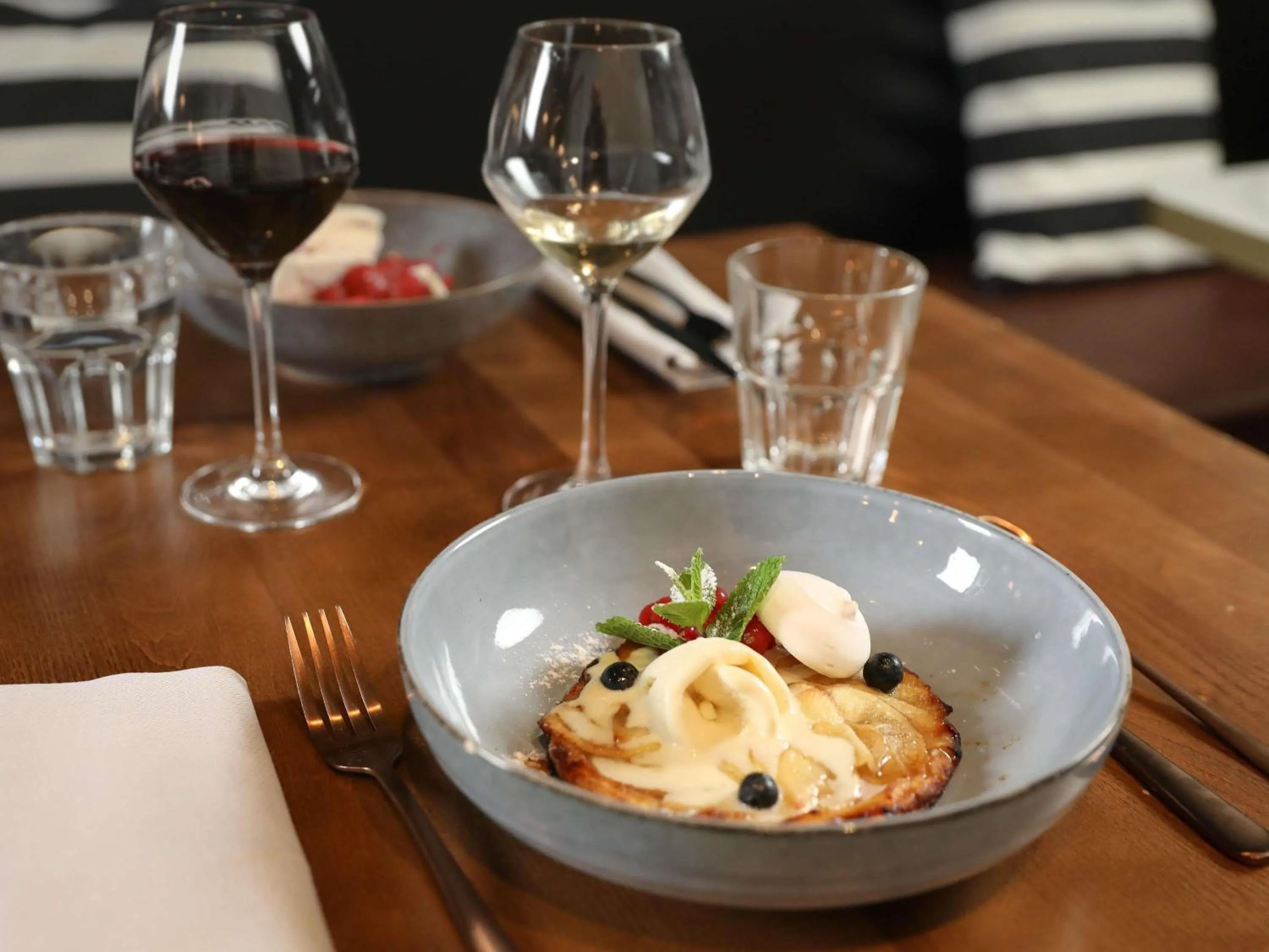 Restaurant/places to eat in Hôtel Mercure Lyon Centre Charpennes Parc de la Tête d'Or