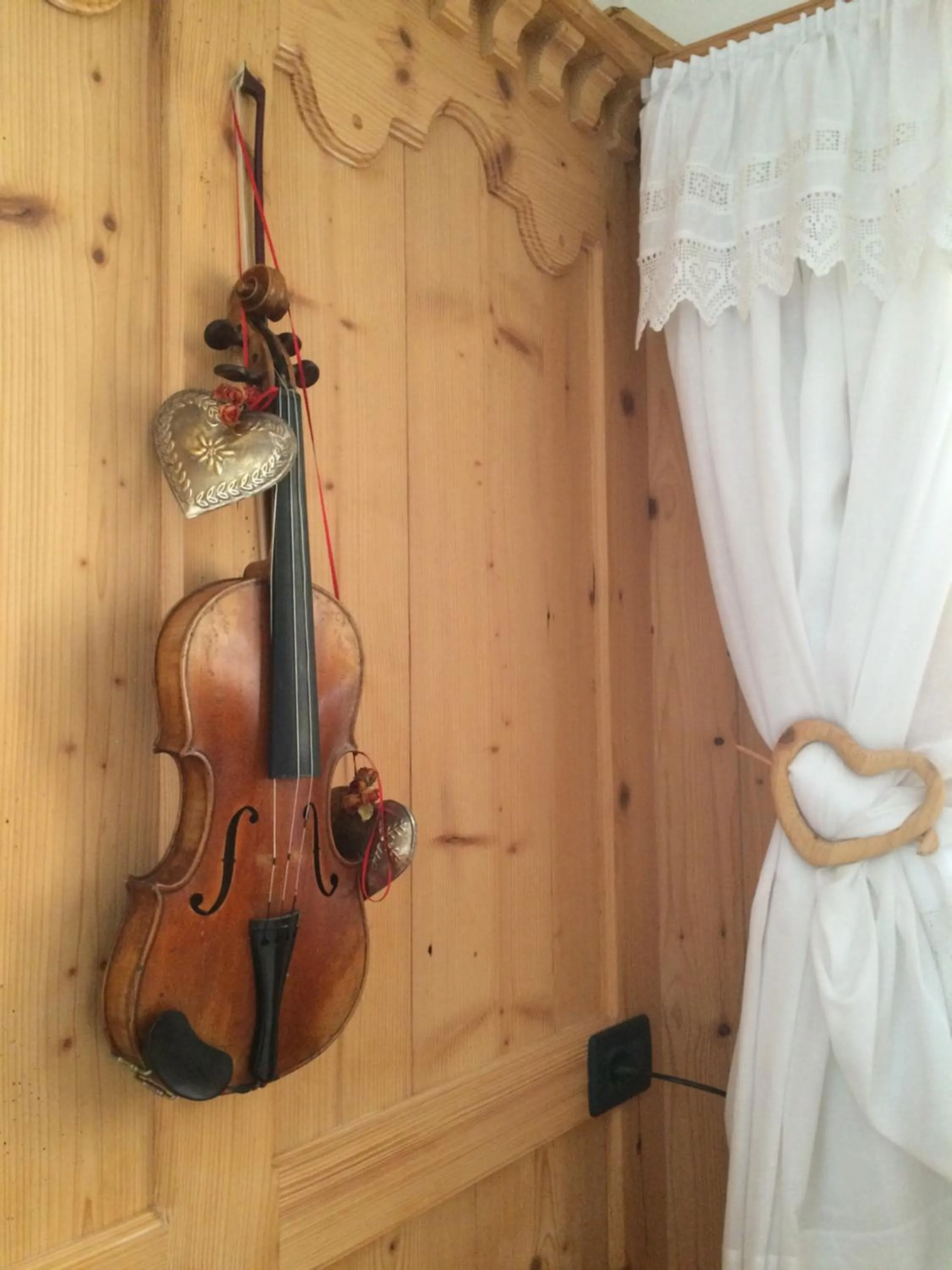 Decorative detail in Hotel Garnì Salvanel