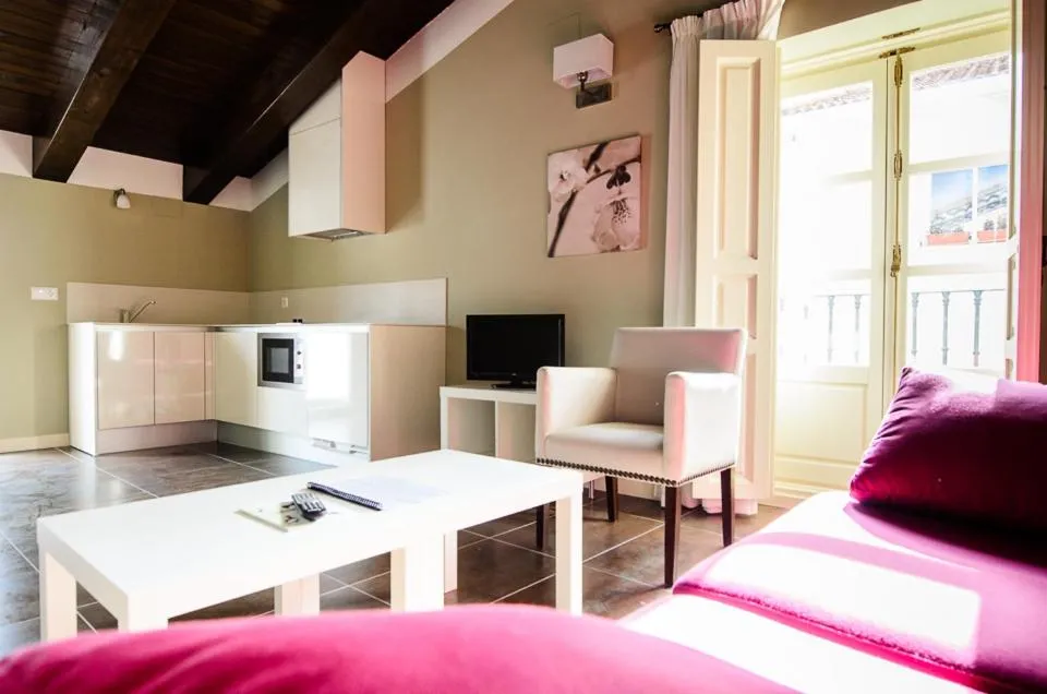 Photo of the whole room in Hacienda la Coracera