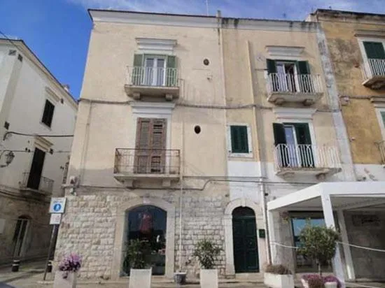 Facade/entrance in B&B Suite Home Trani