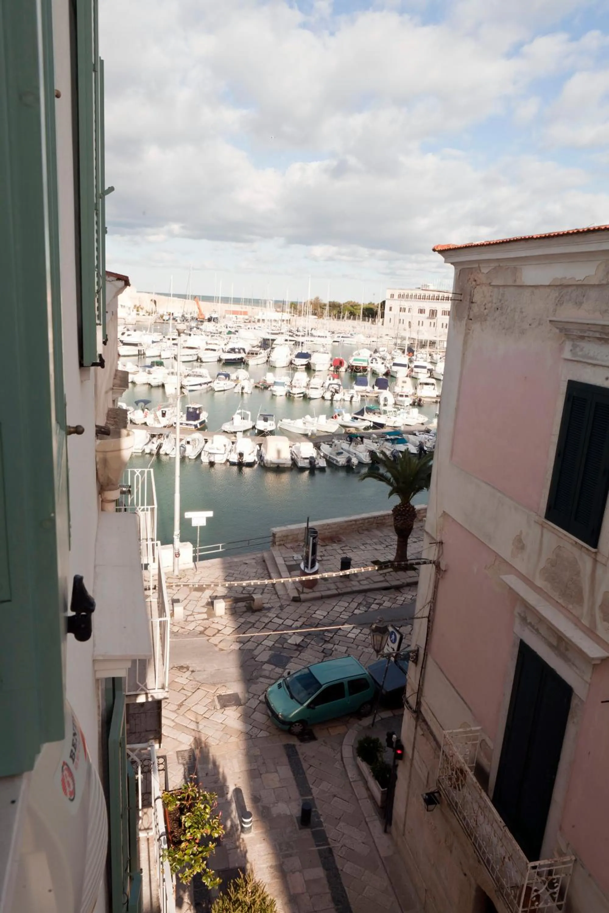 Sea view in B&B Suite Home Trani