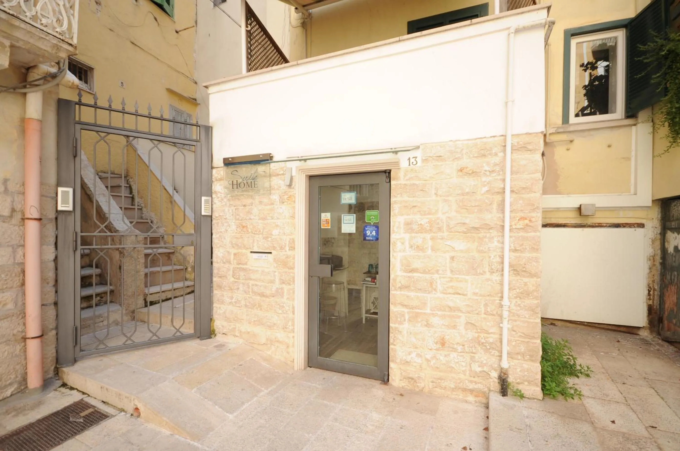 Facade/entrance in B&B Suite Home Trani