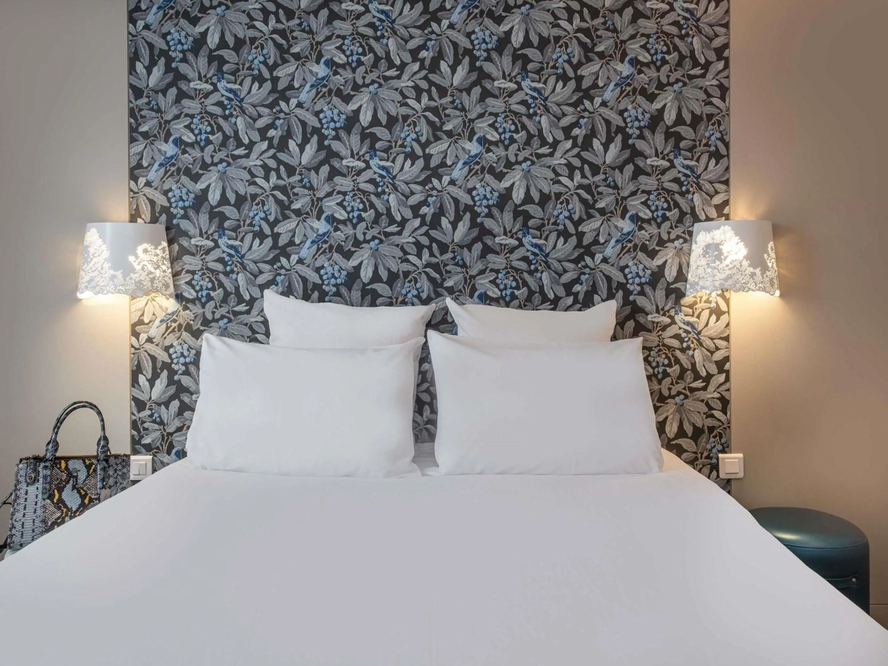 Bedroom, Bed in Mercure Le Mans Batignolles - Hotel & Spa