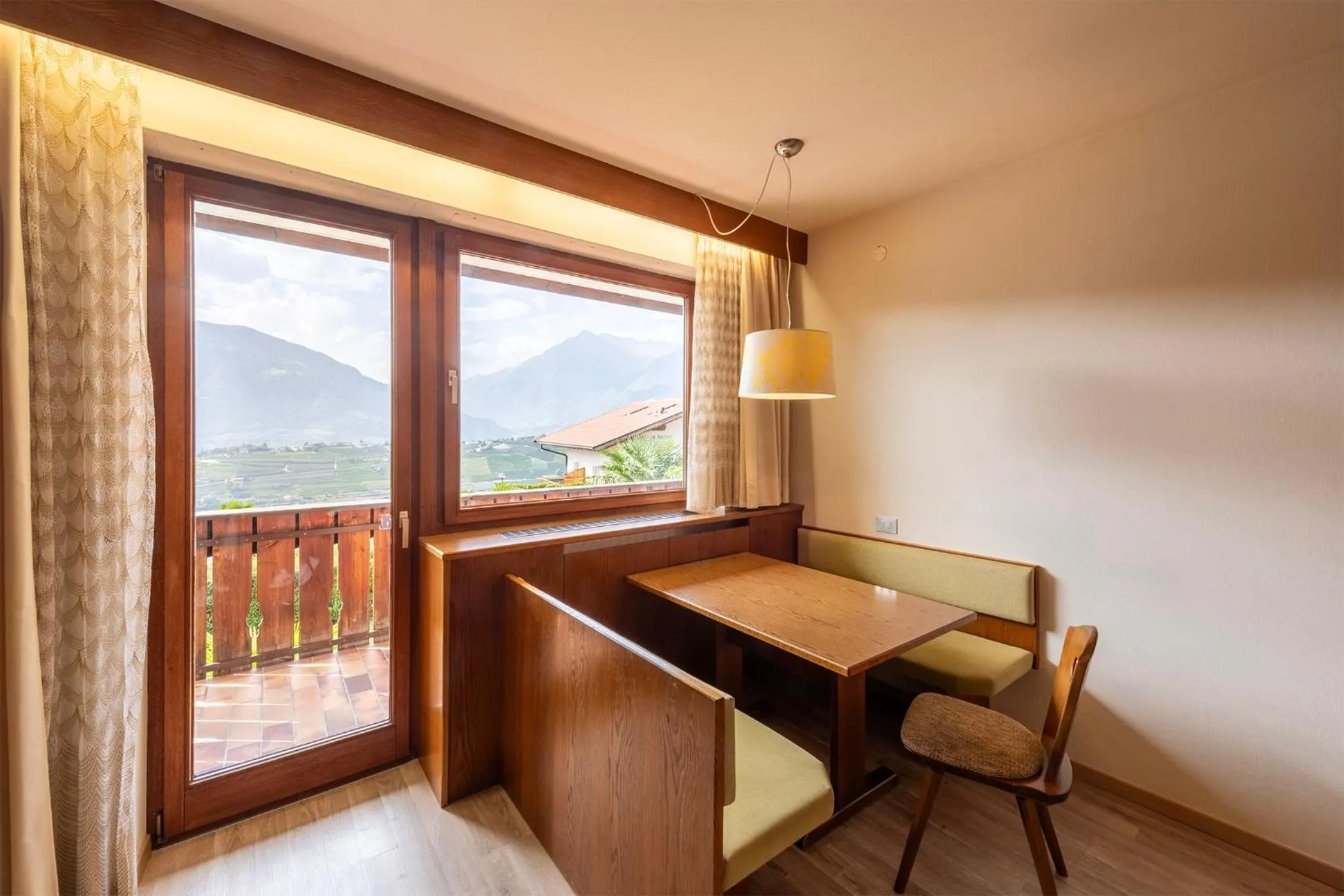 Dining area in Andreas Hofer