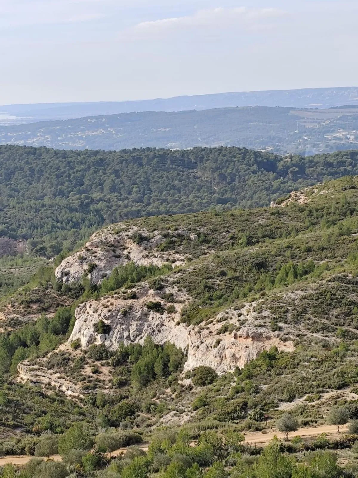 Mountain view in Le Mas des Roches à Velaux