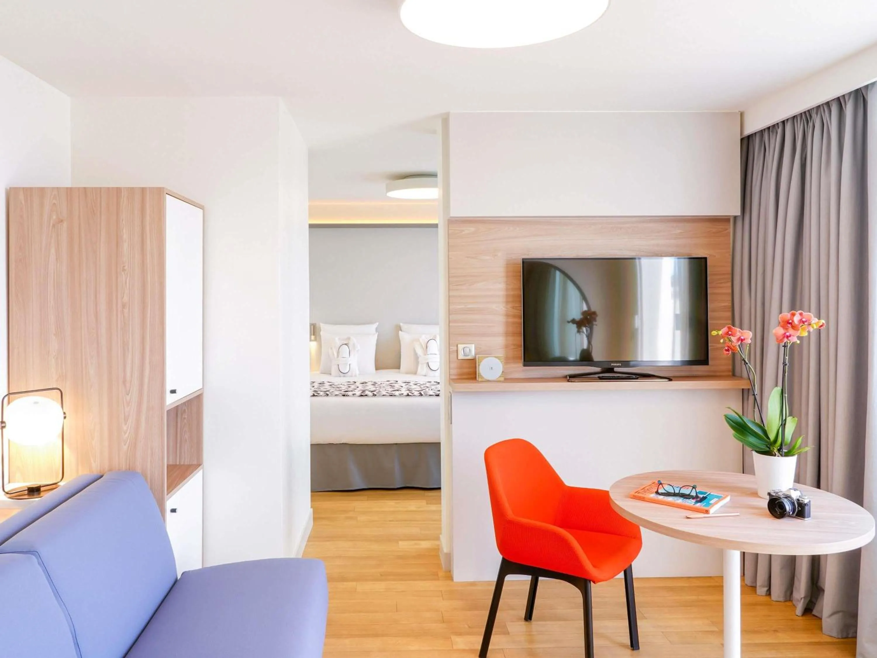 Bedroom in Mercure Marseille Centre Prado Vélodrome