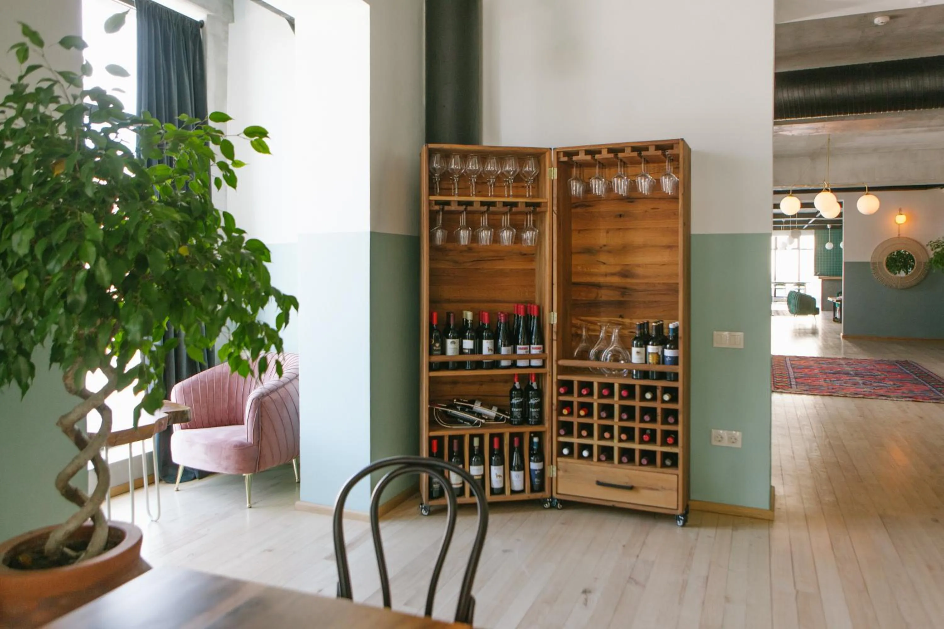 Alcoholic drinks in Intourist Kazbegi