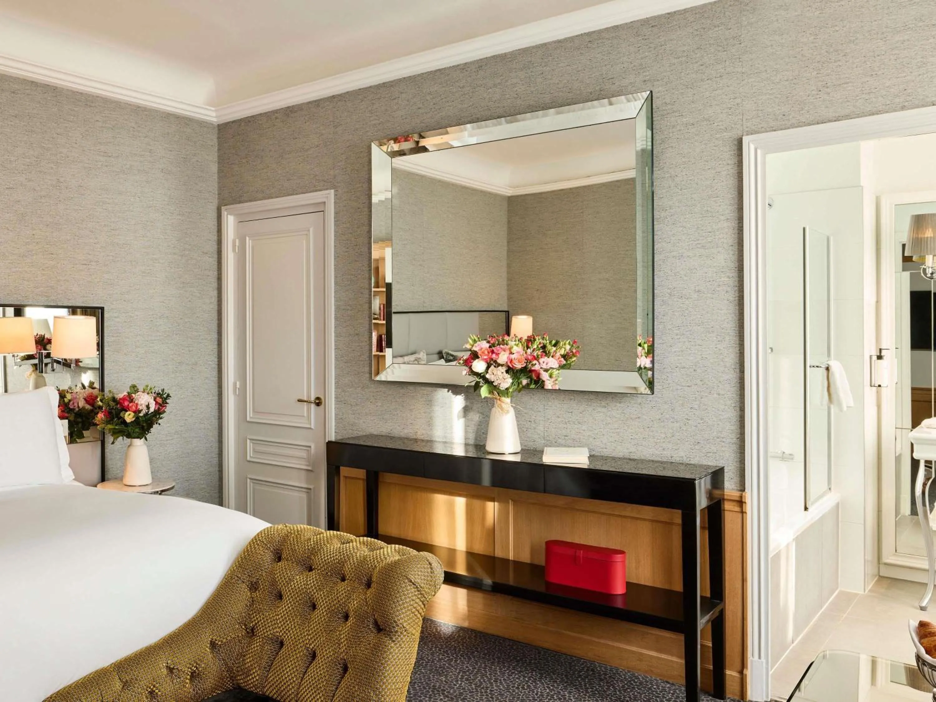 Bedroom, Bed in Sofitel Paris Baltimore Tour Eiffel