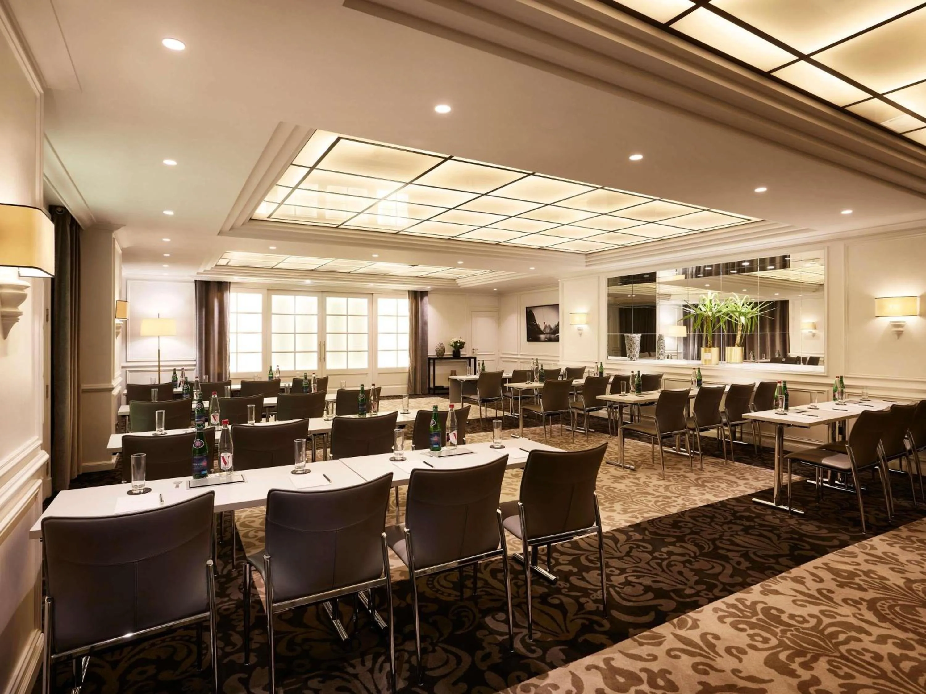 Meeting/conference room in Sofitel Paris Baltimore Tour Eiffel