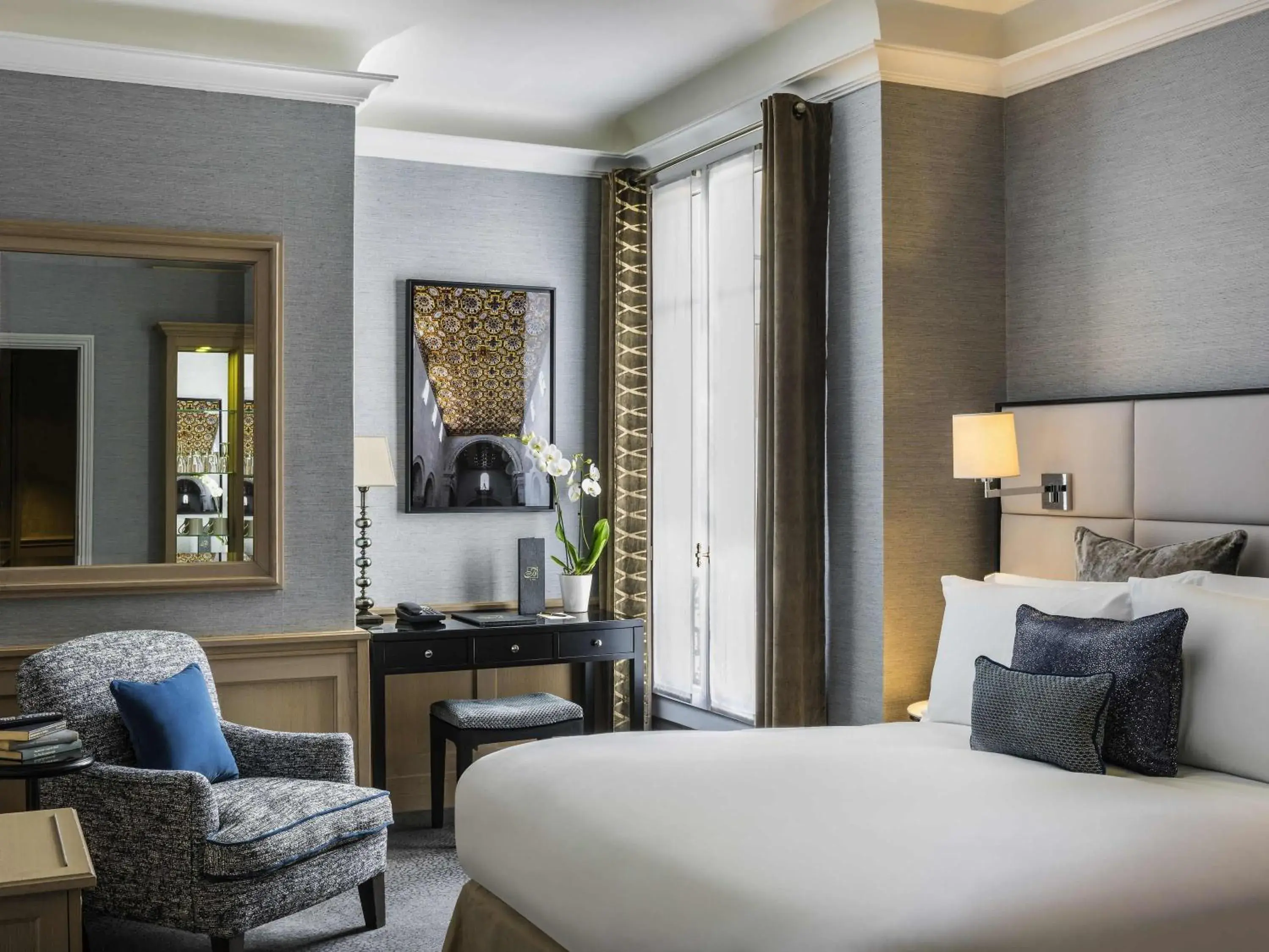 Bedroom, Bed in Sofitel Paris Baltimore Tour Eiffel Bedroom, Bed in Sofitel Paris Baltimore Tour Eiffel