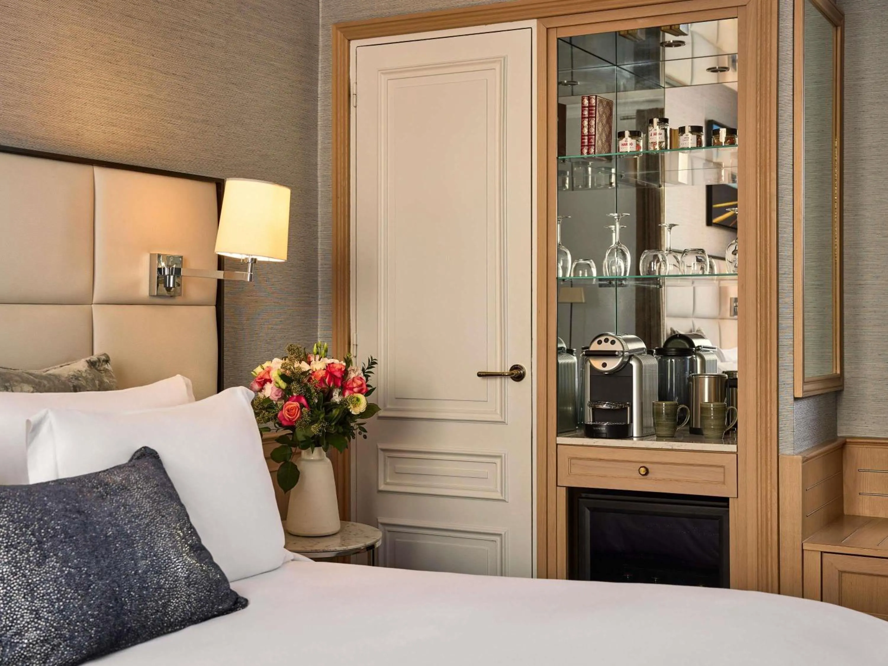 Bedroom, Bed in Sofitel Paris Baltimore Tour Eiffel