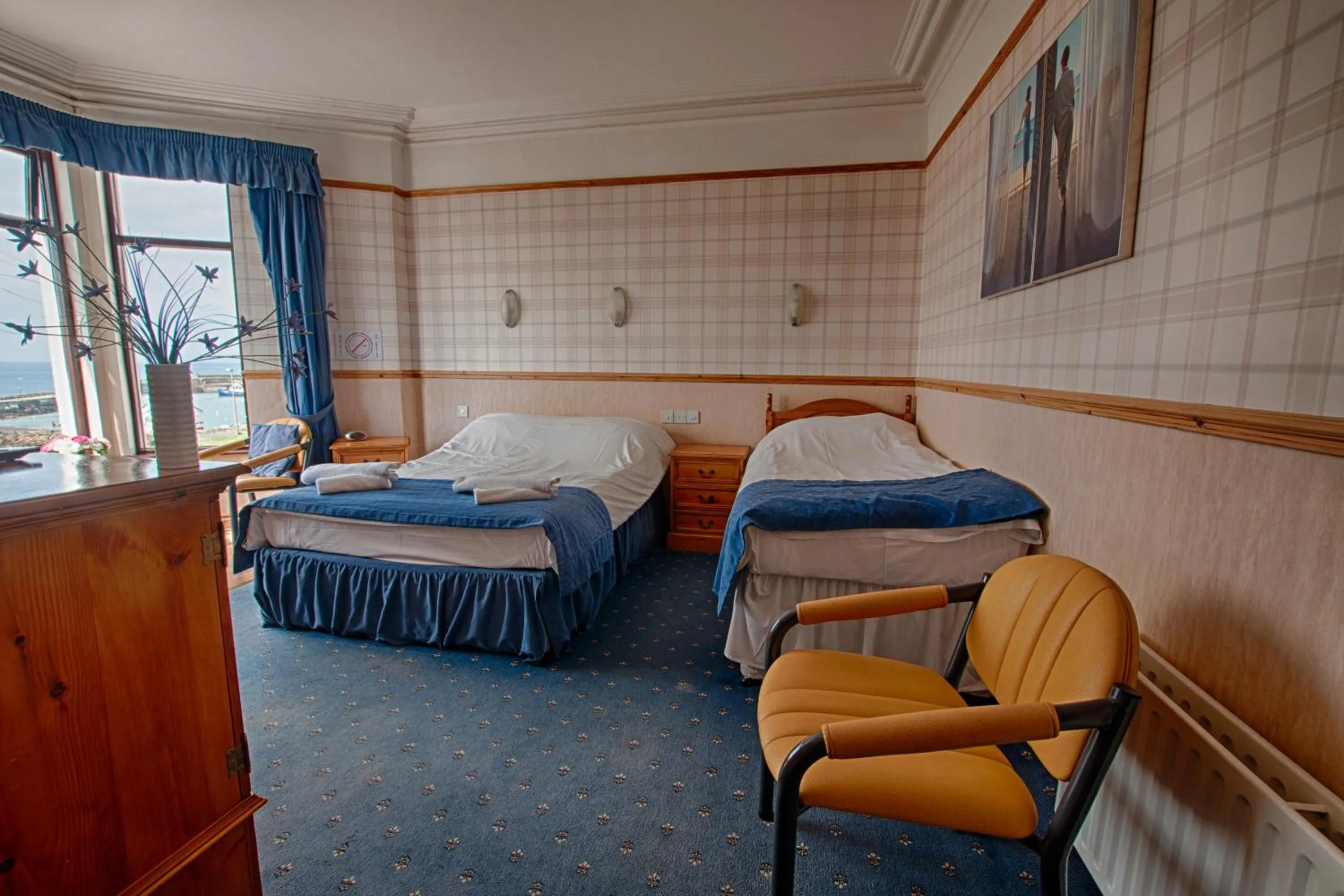 Bed in Harbour Heights B&B