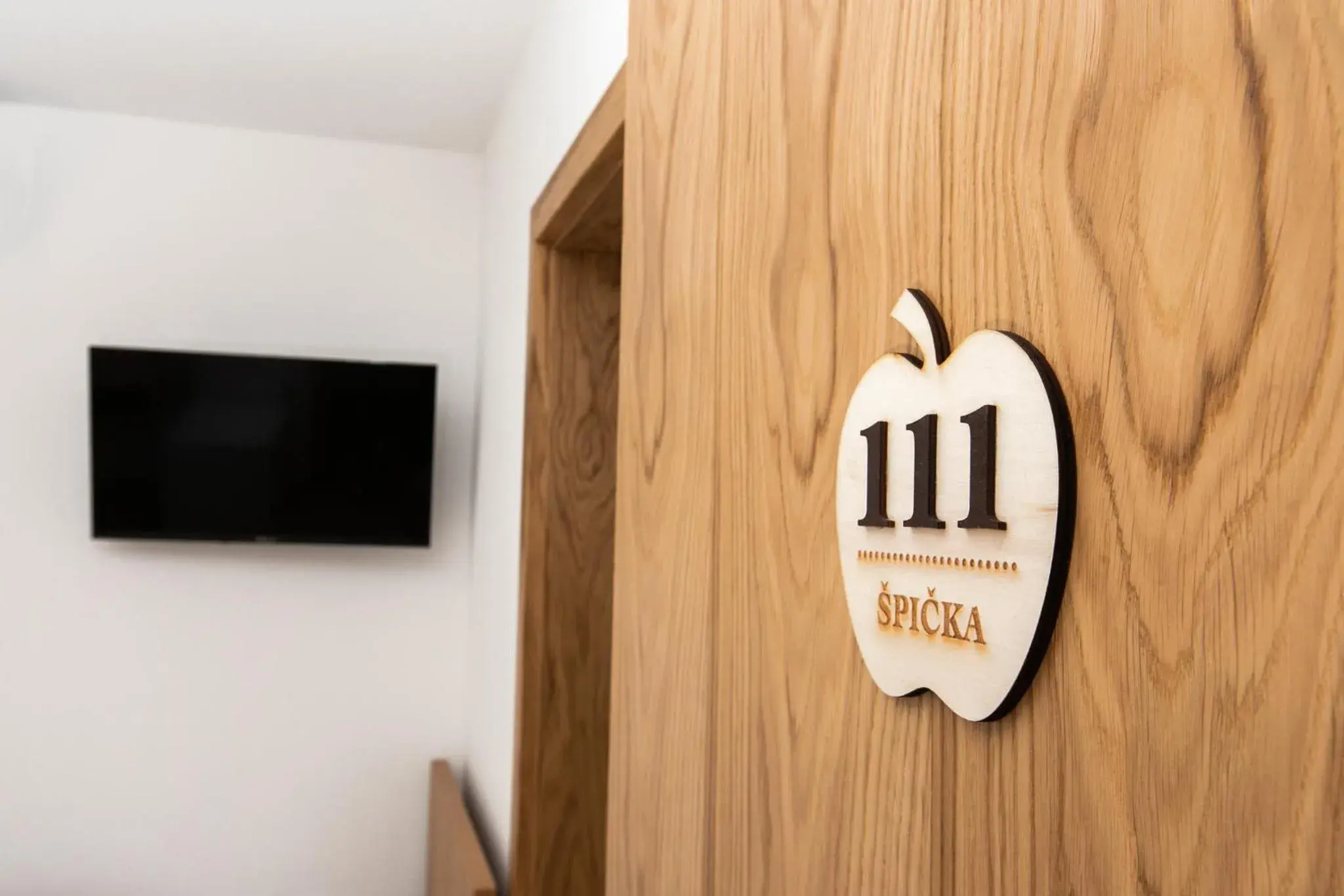 Superior Triple Room in Kozjanski dvor Superior Triple Room in Kozjanski dvor