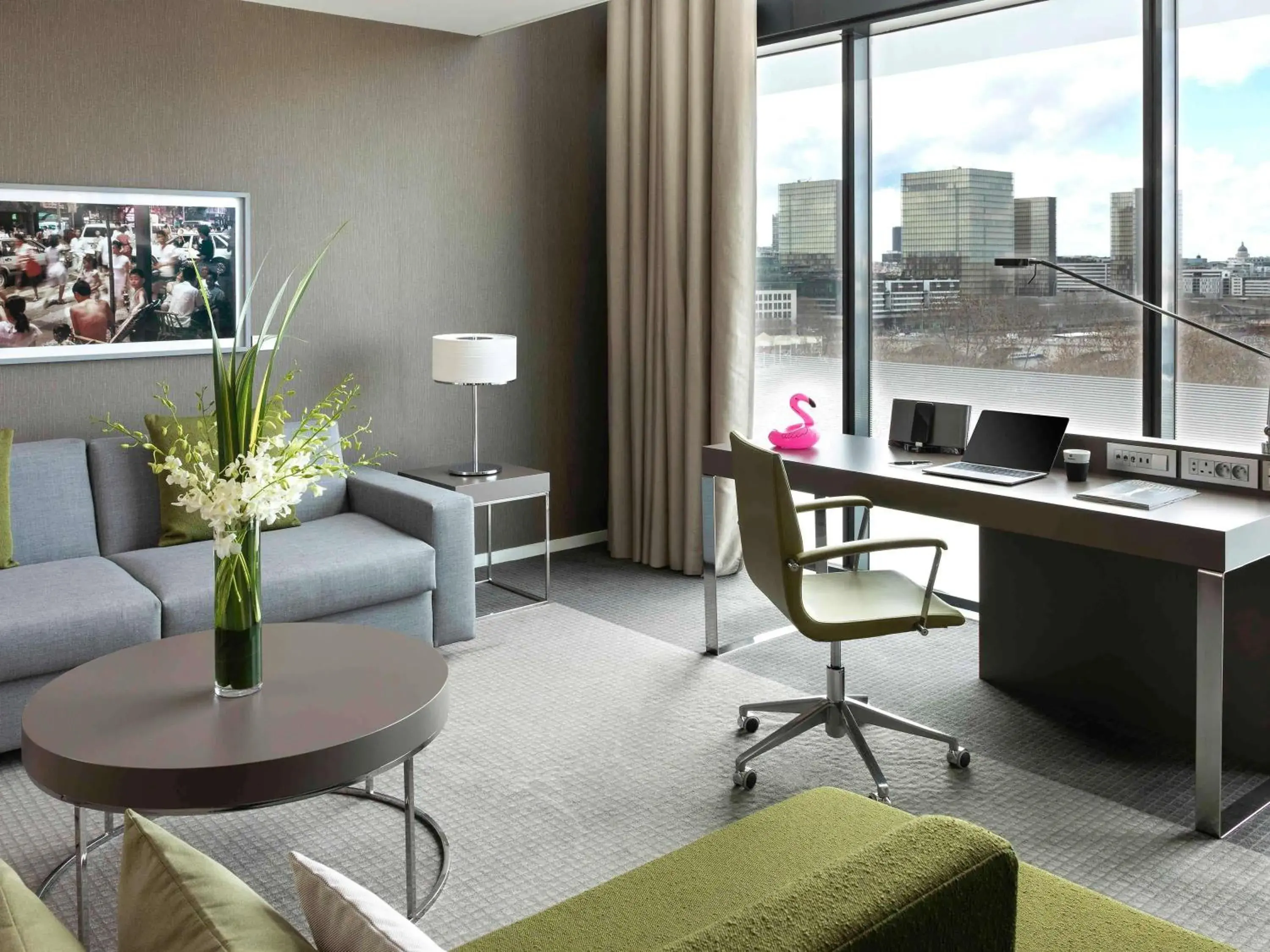 Bedroom in Pullman Paris Centre - Bercy Bedroom in Pullman Paris Centre - Bercy