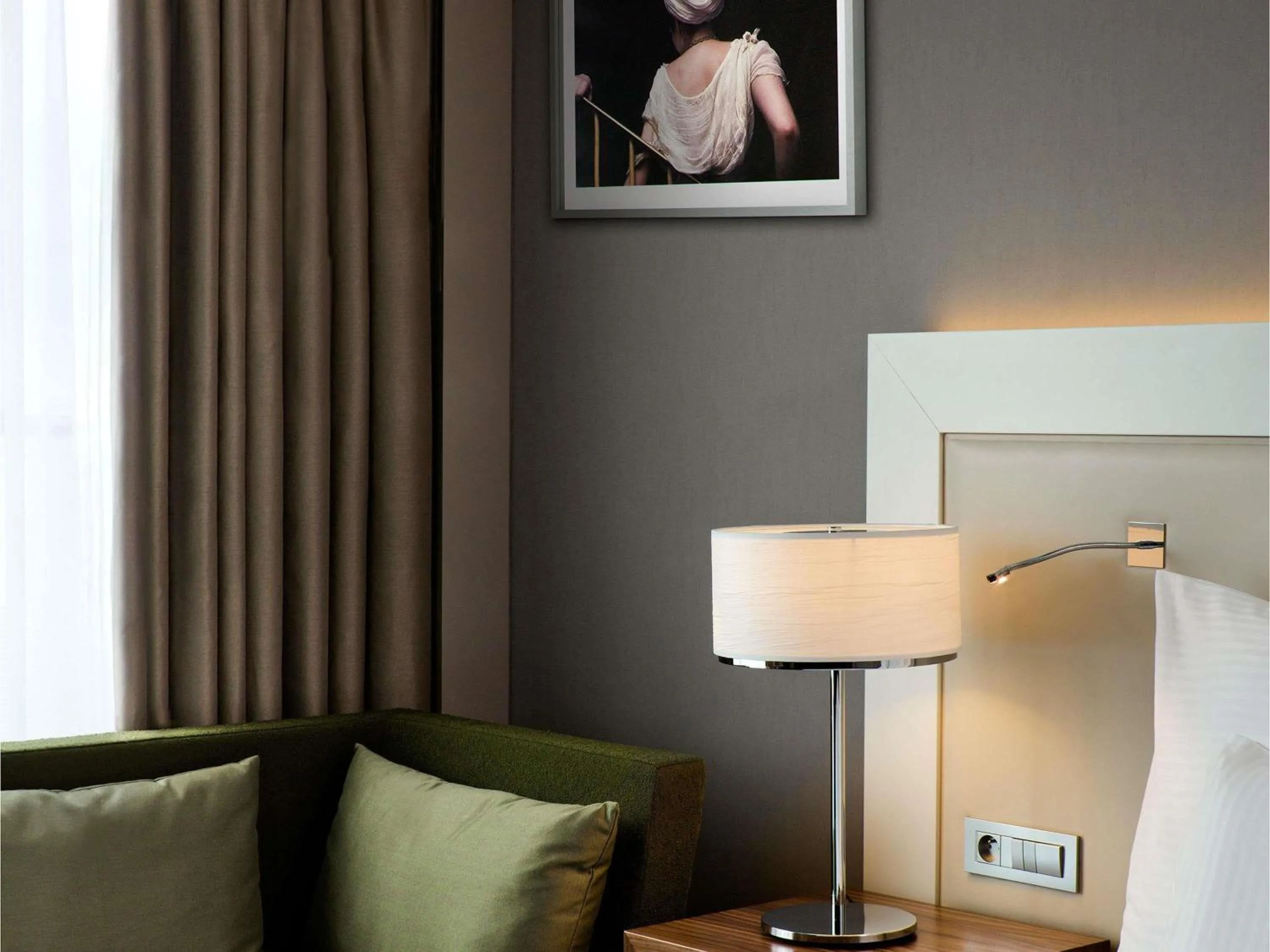 Bedroom in Pullman Paris Centre - Bercy