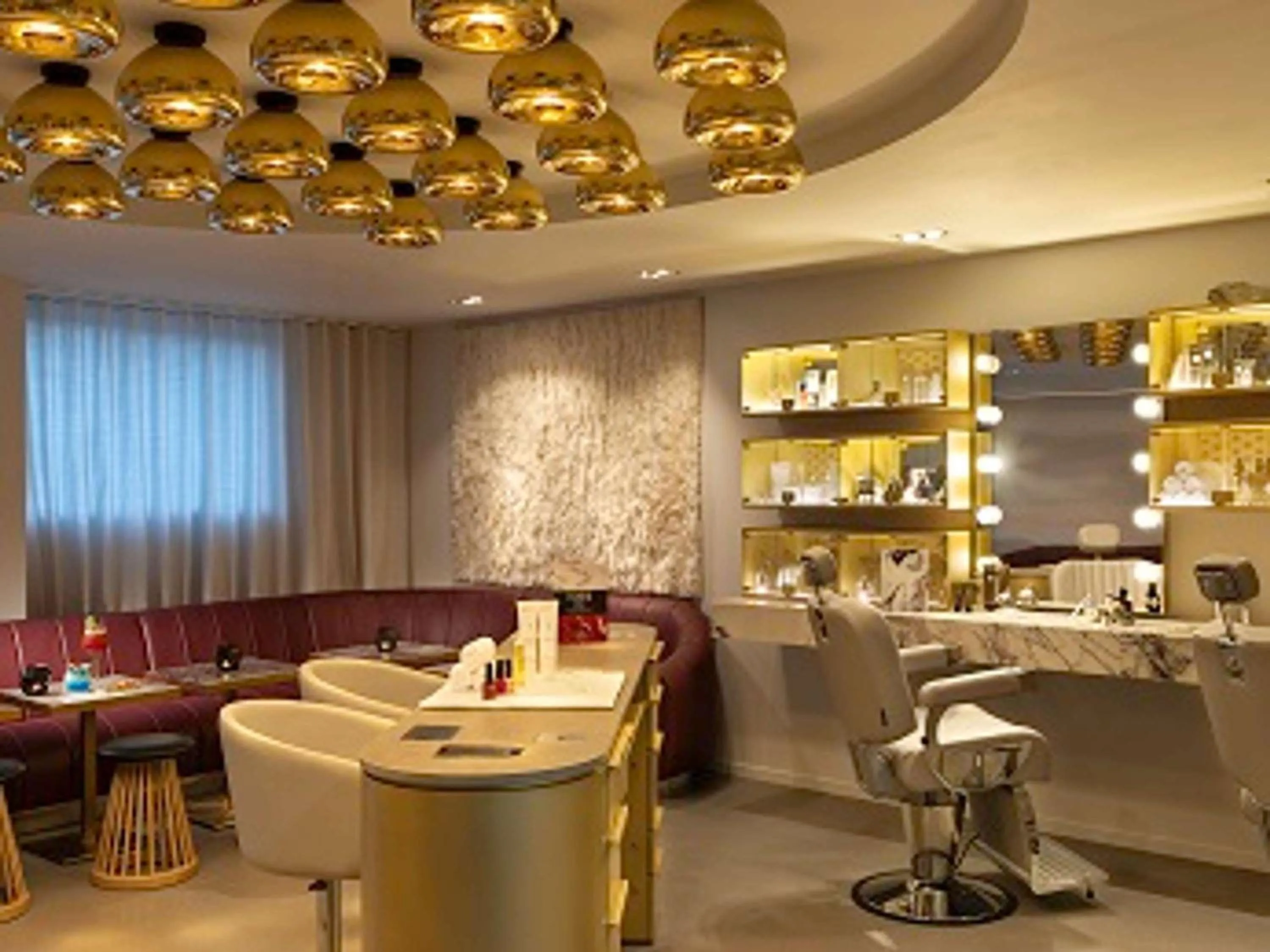 Property building in Pullman Paris Centre - Bercy